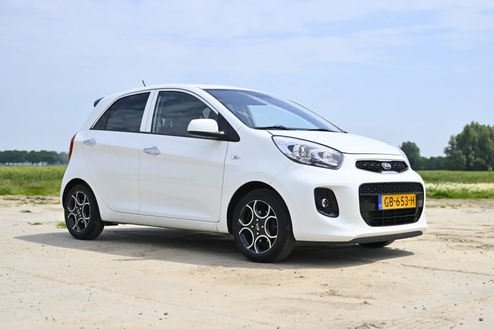 Kia Picanto 1.2 CVVT First Ed. Navigatie Weiß - 2