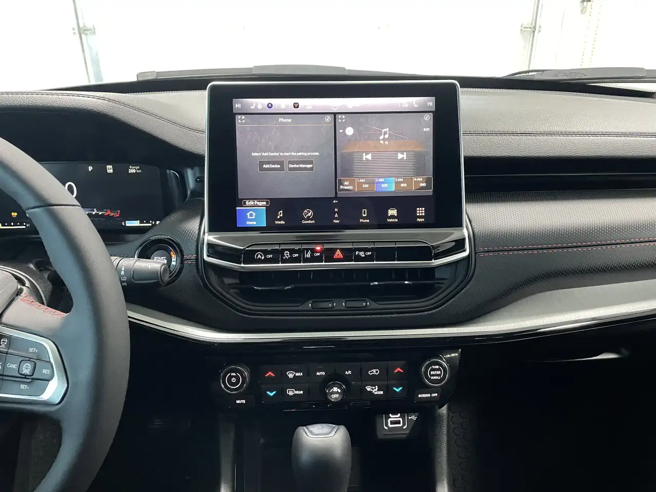 Jeep Compass photo Jeep Compass