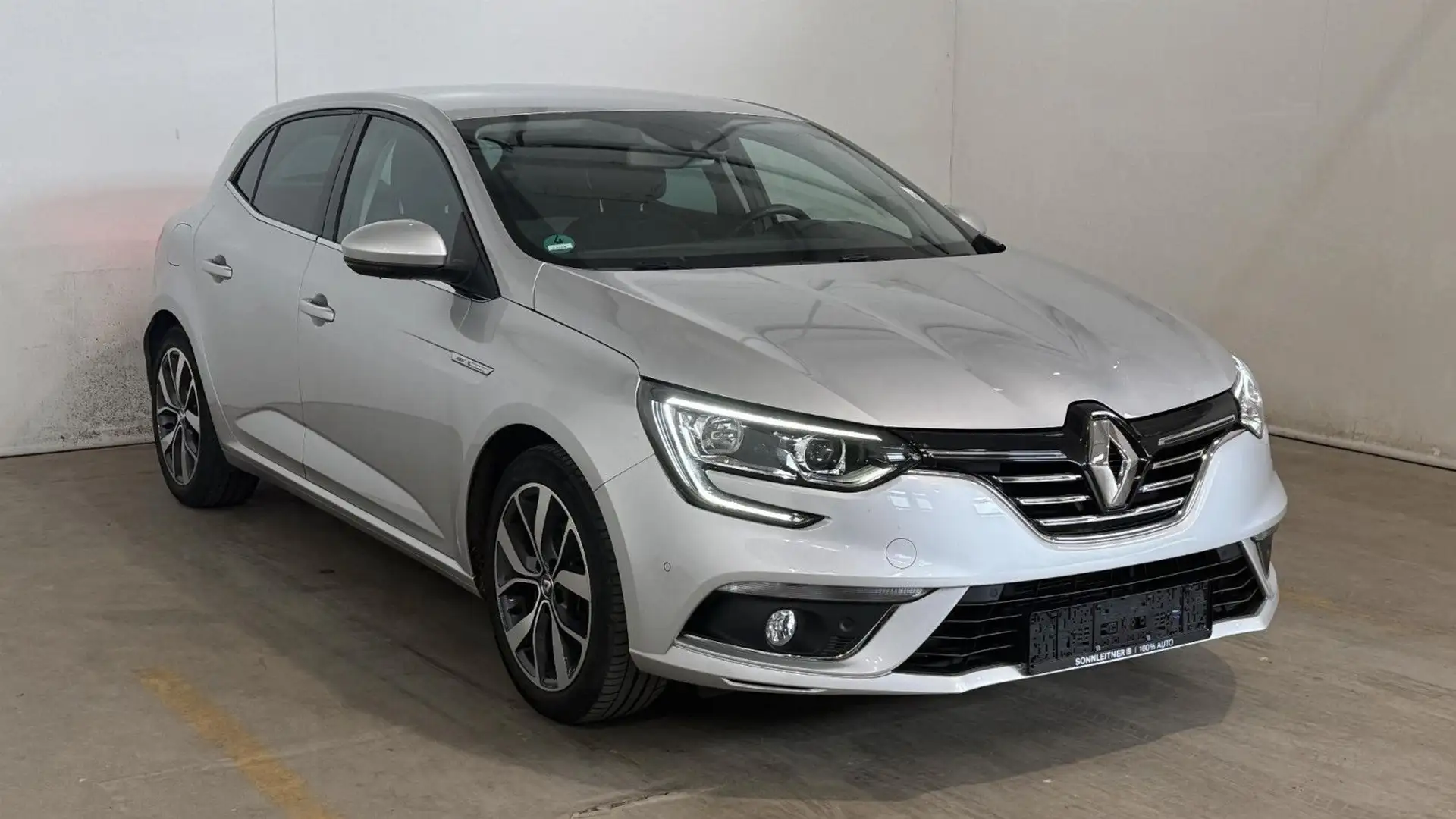 Renault Megane IV BOSE-Edition *Navi 8,7 Zoll-LED-Leder* Grau - 2