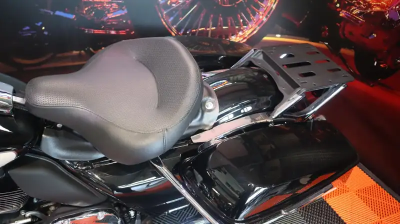 Harley-Davidson Tour Glide - foto 4