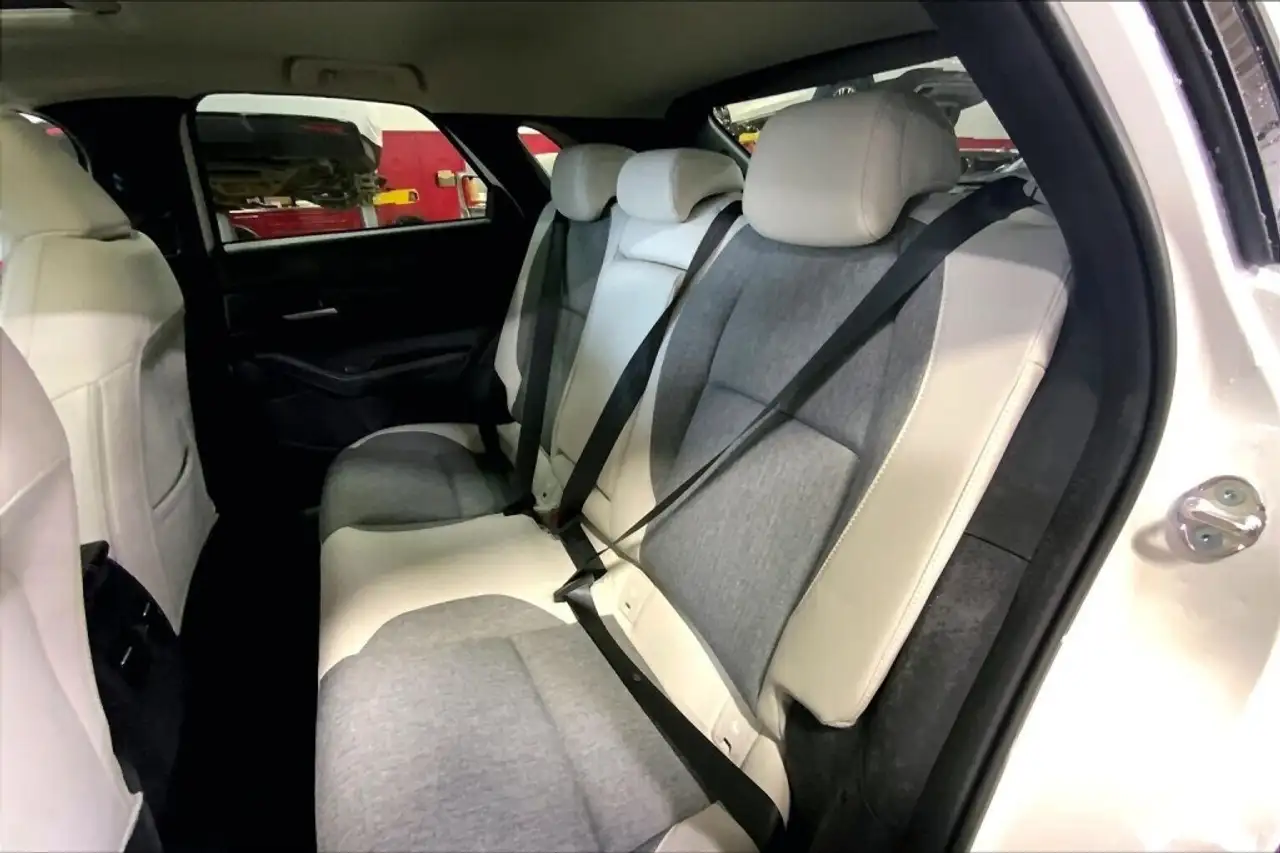 Mazda CX-30 снимка Mazda CX-30