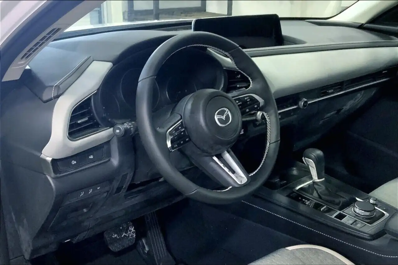 Mazda CX-30 снимка Mazda CX-30