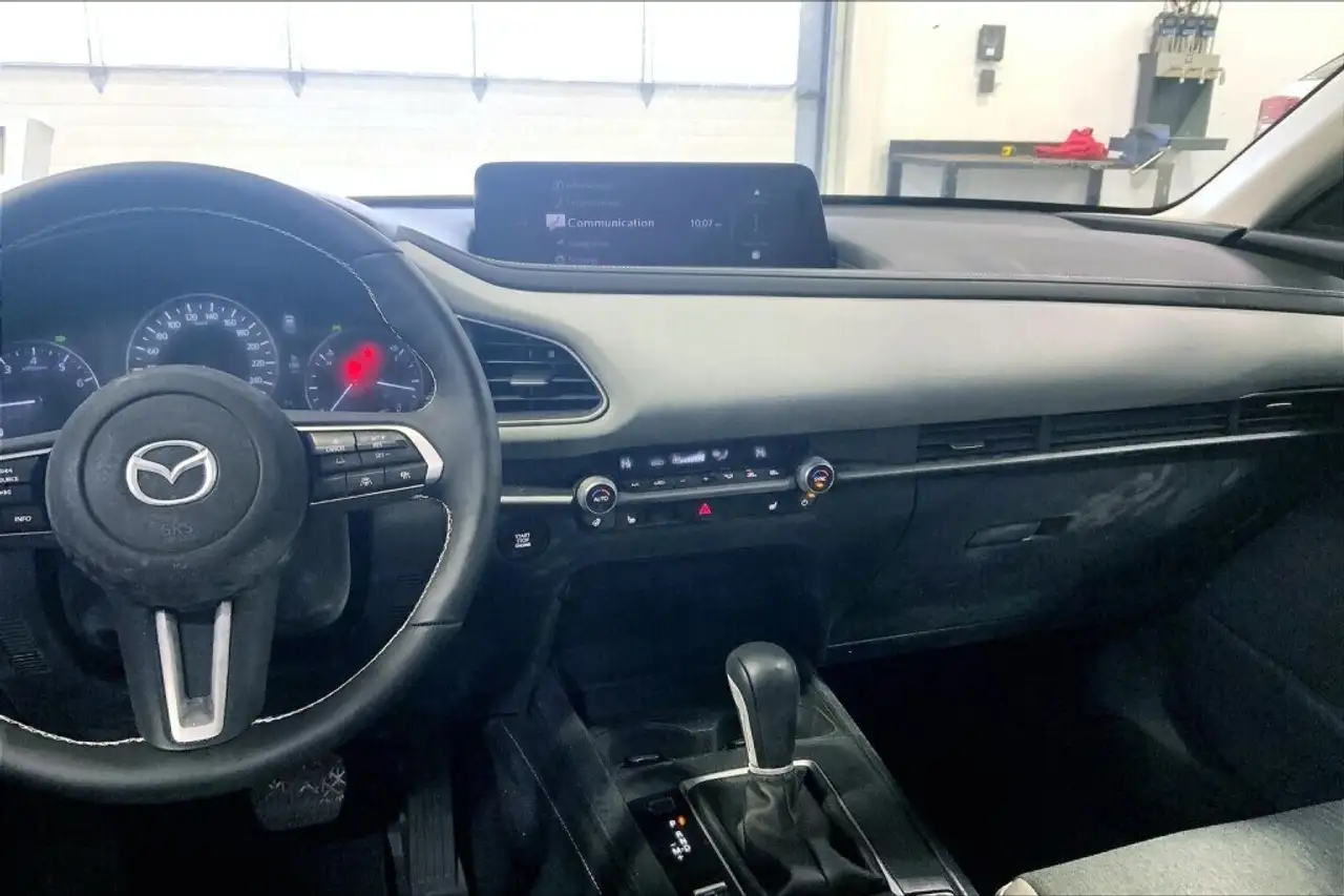 Mazda CX-30 снимка Mazda CX-30