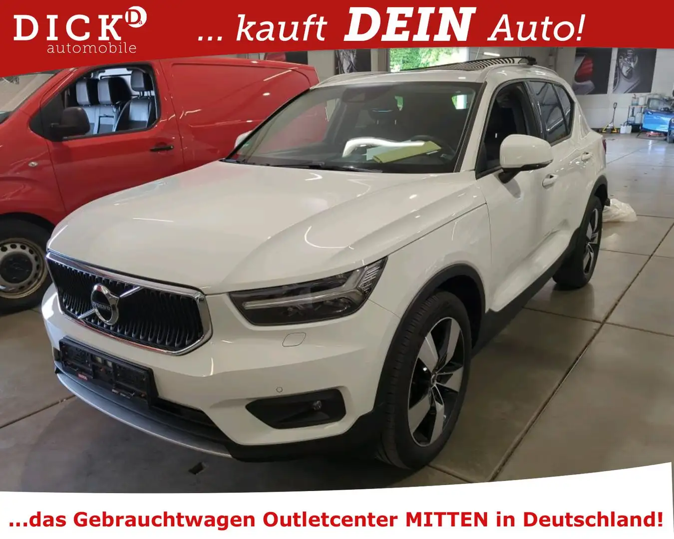 Volvo XC40 D3 AWD Mom Pro LED/NAVI/ACC/PANO/H&K/RFK/8F Weiß - 1