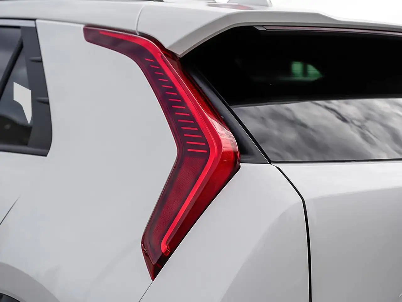 Kia Niro снимка Kia Niro