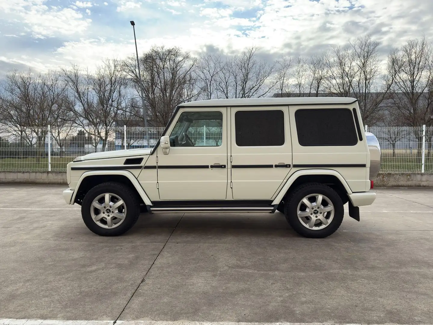 Mercedes-Benz G 350 G 350BlueTec Largo Aut. Blanco - 2