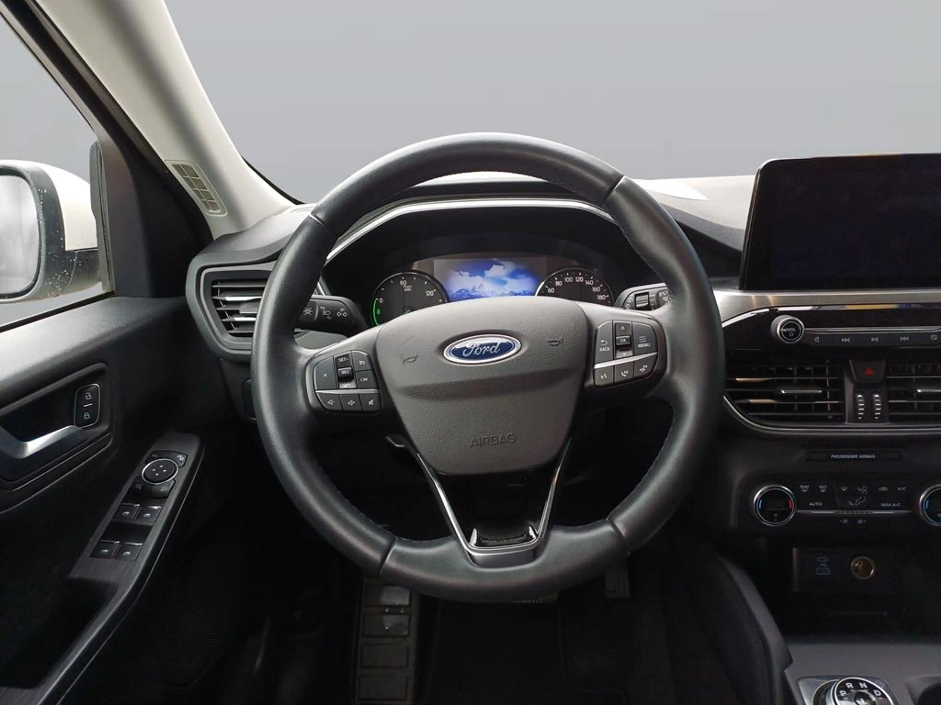 Ford Kuga Titanium PHEV NAVI SITZHZG GJR PDC — photo 12