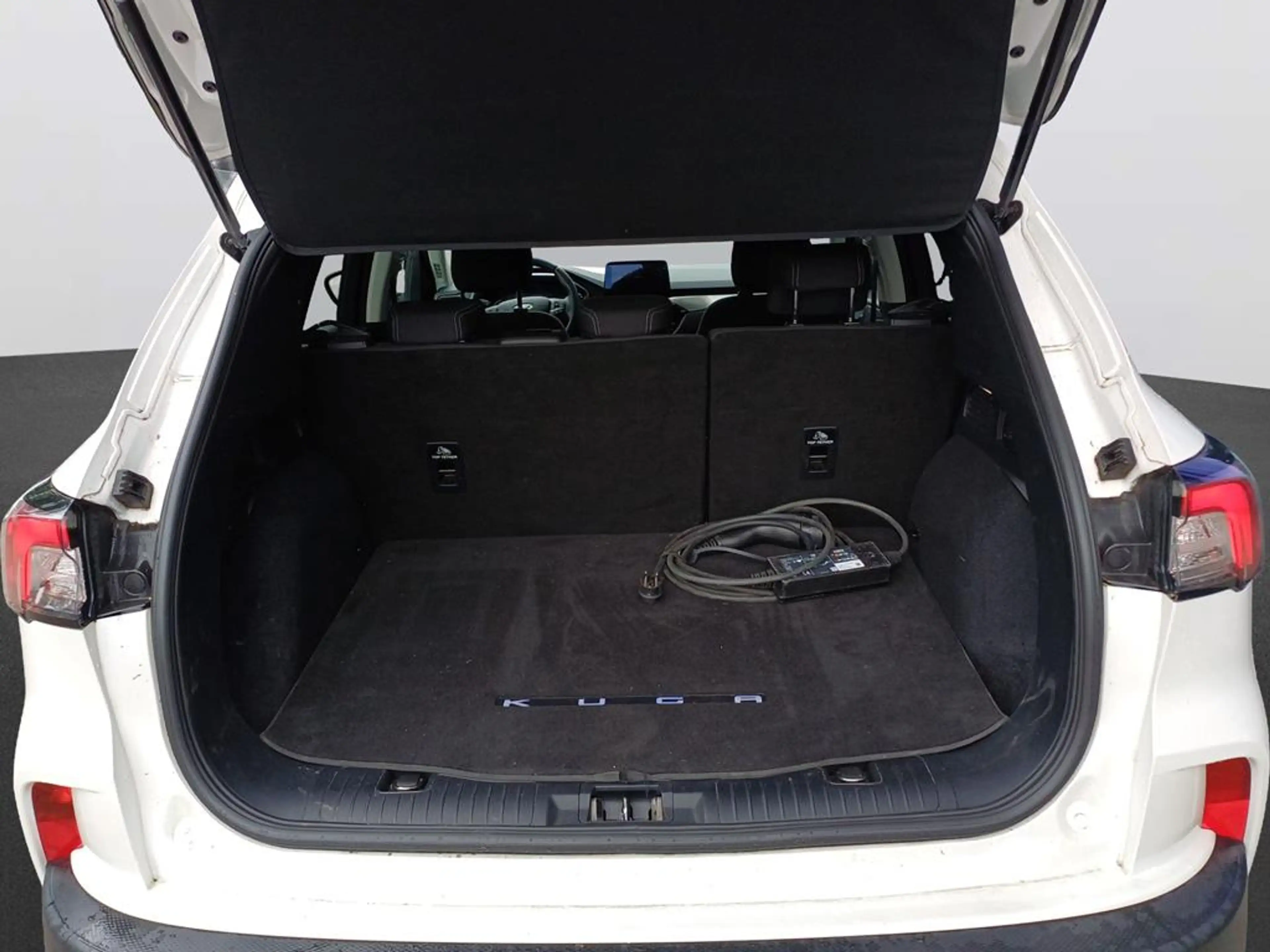 Ford Kuga Titanium PHEV NAVI SITZHZG GJR PDC — photo 6