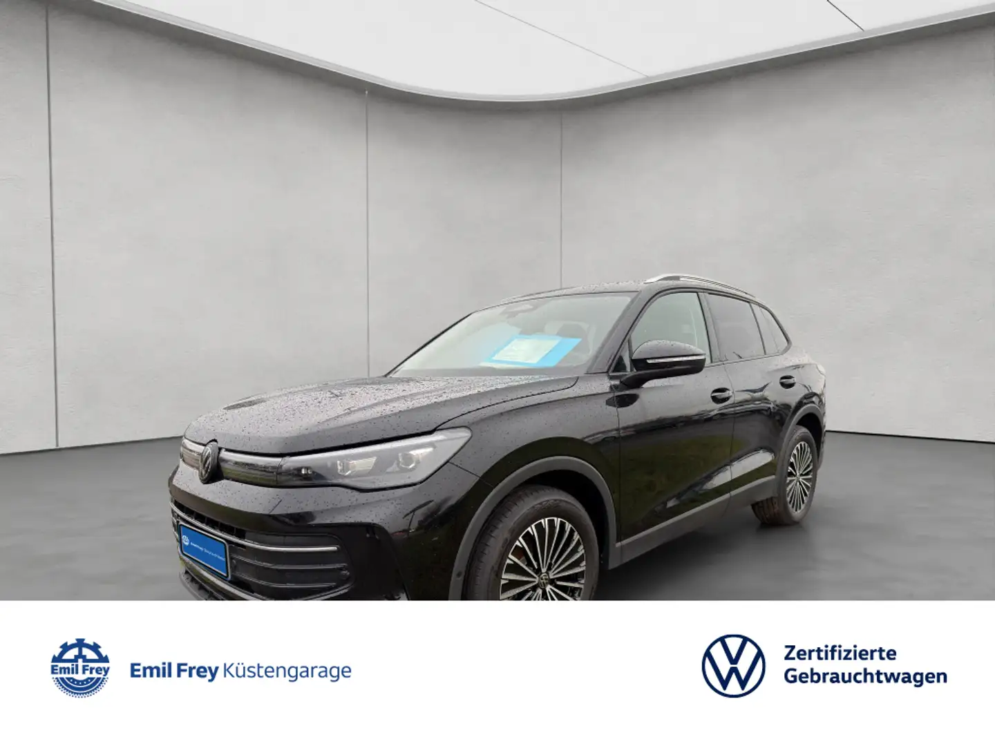 Volkswagen Tiguan 1.5 eTSI OPF DSG Life RFK SHZ LED Schwarz - 1