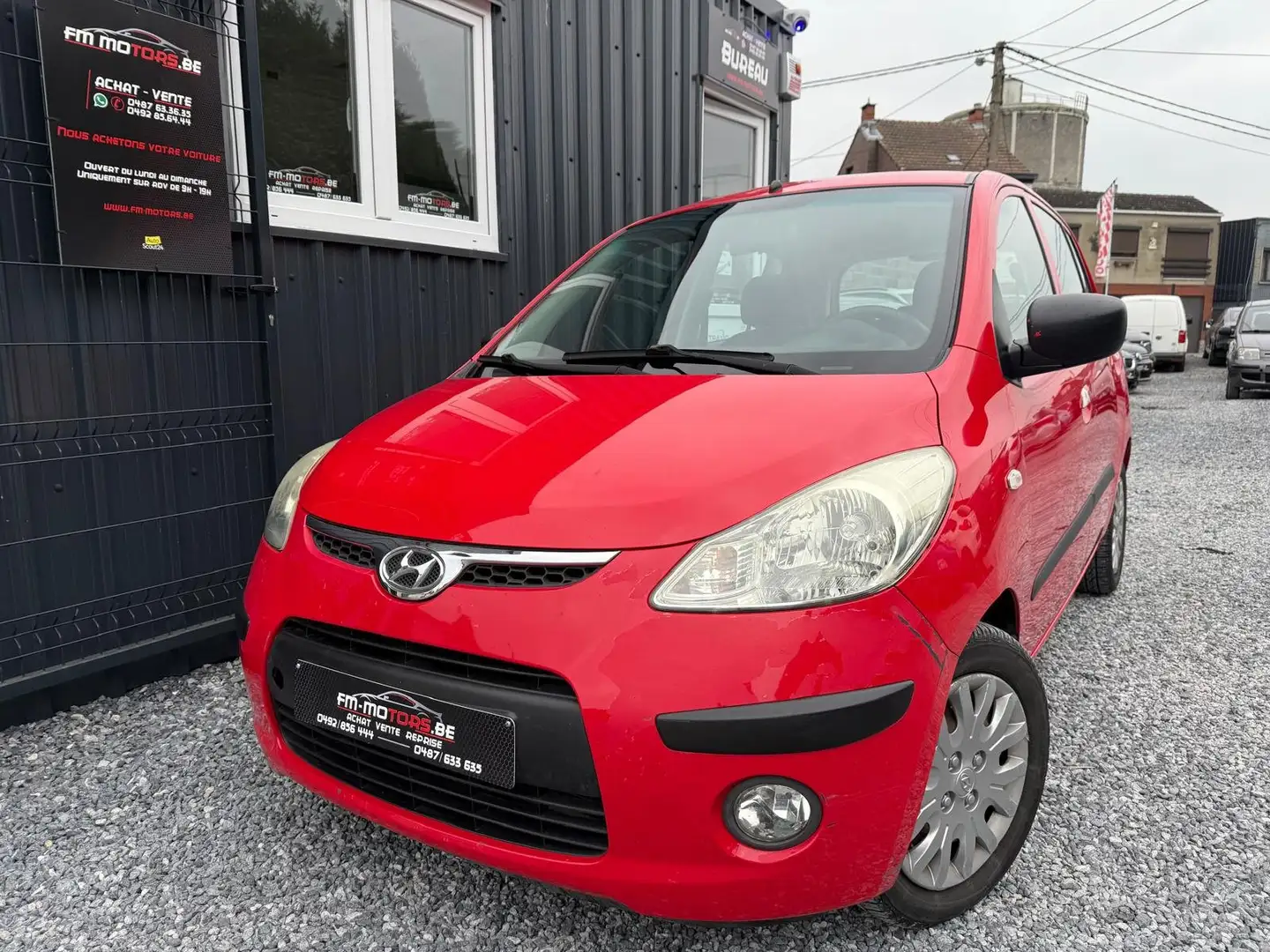 Hyundai i10 i10 1.1i Comfort / LEZ OK / Clim / Entretien+CT OK Rouge - 1