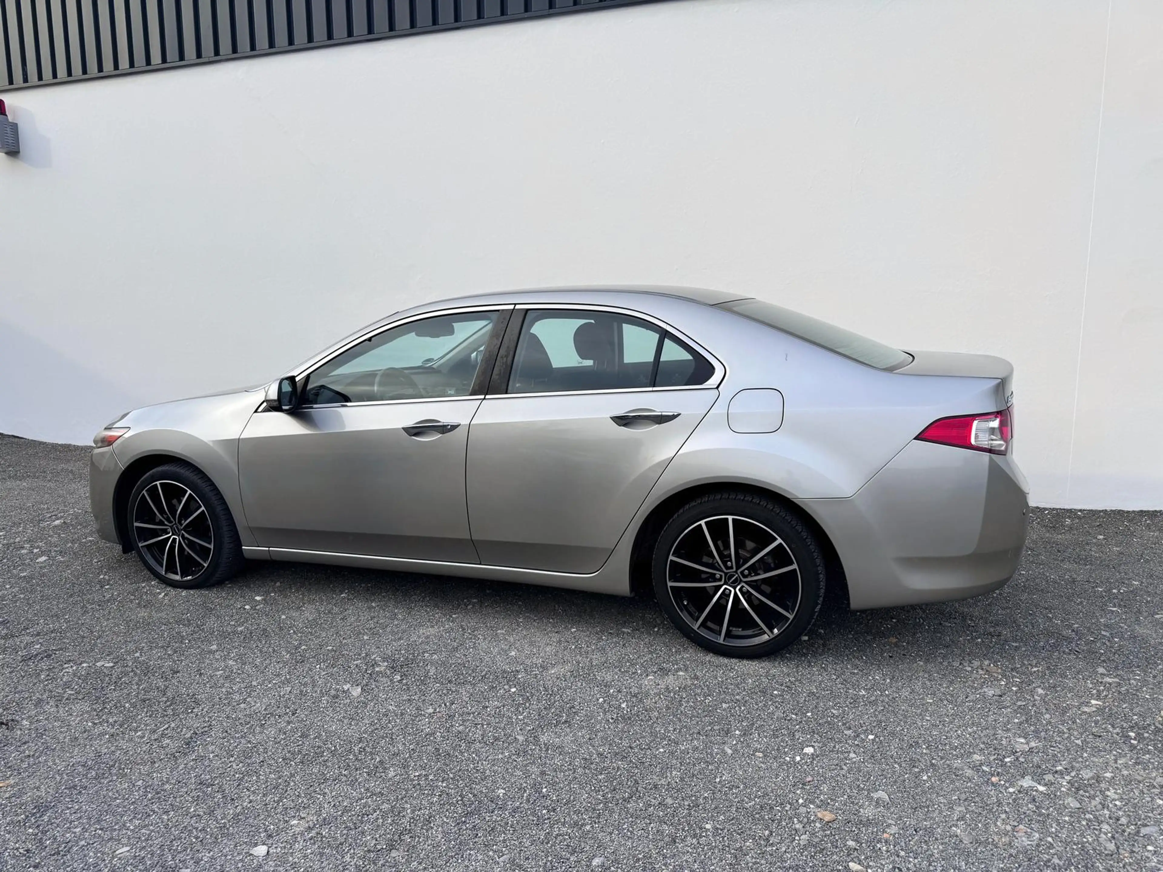 Honda Accord 2.0 iVTEC ELEGANCE*AUTOMATIK*KLIMA*STZHZG — photo 8