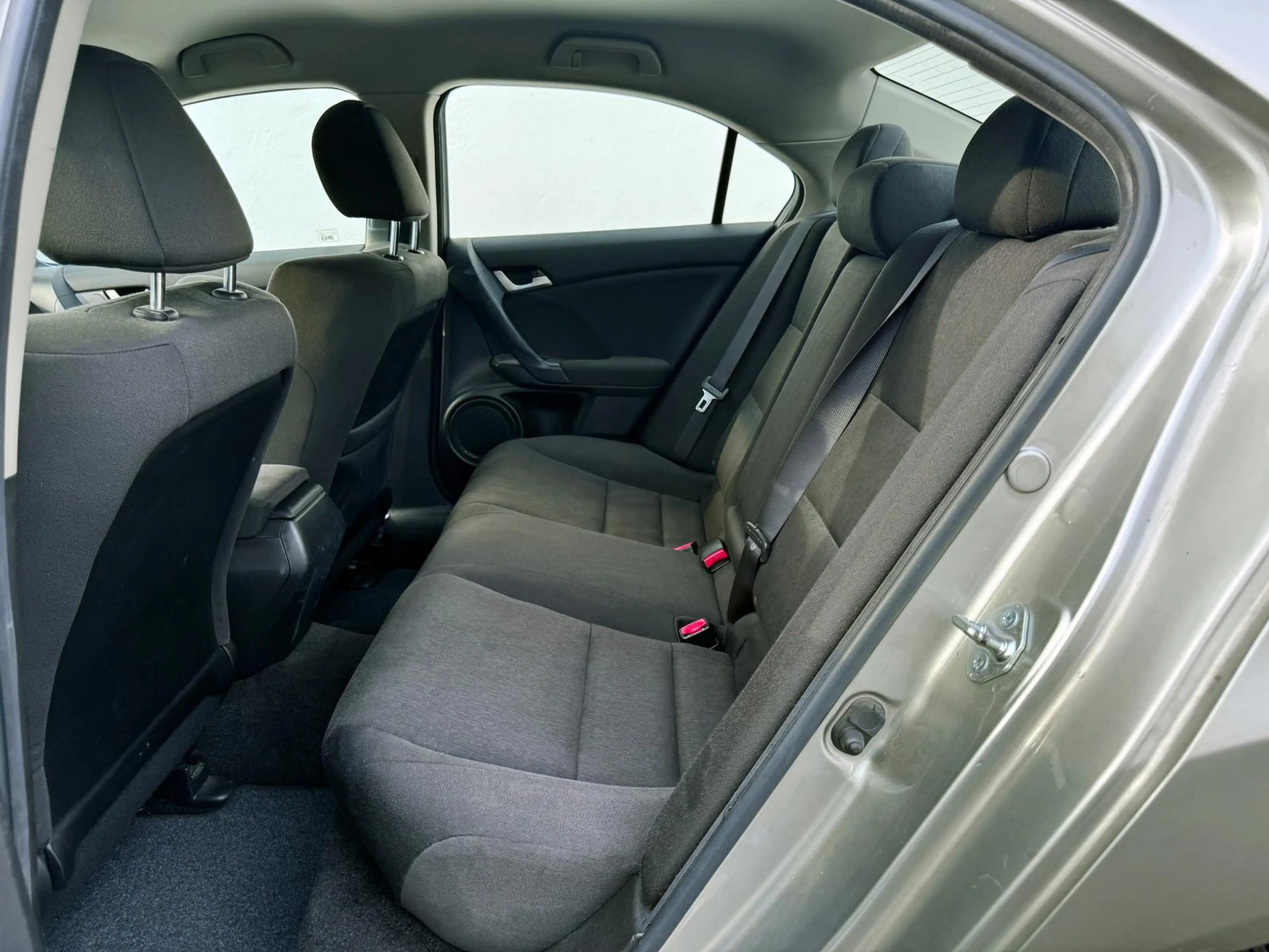 Honda Accord 2.0 iVTEC ELEGANCE*AUTOMATIK*KLIMA*STZHZG — photo 10