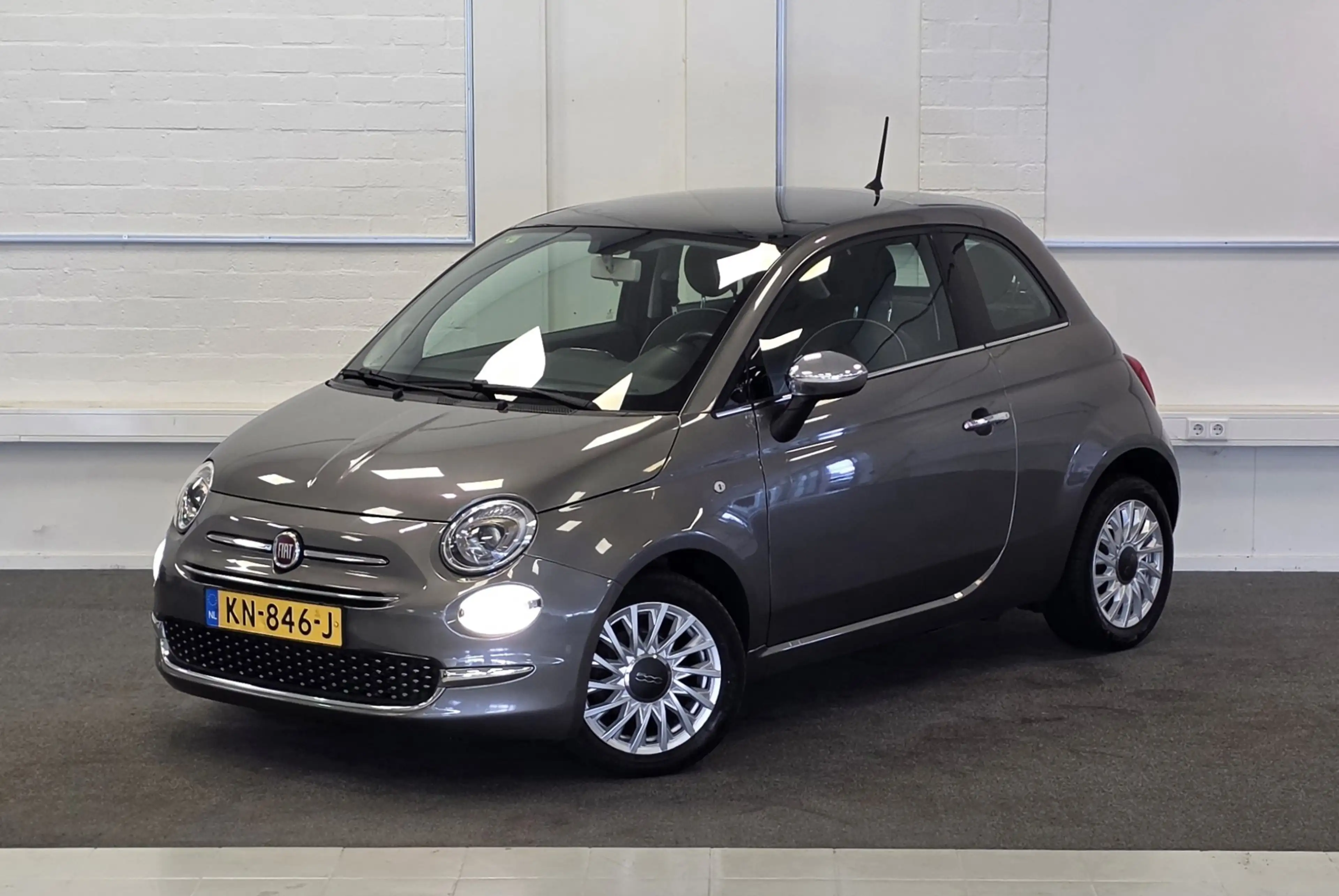 Fiat 500 0.9 TwinAir Turbo Lounge Carplay Pano PDC Garantie — photo 23
