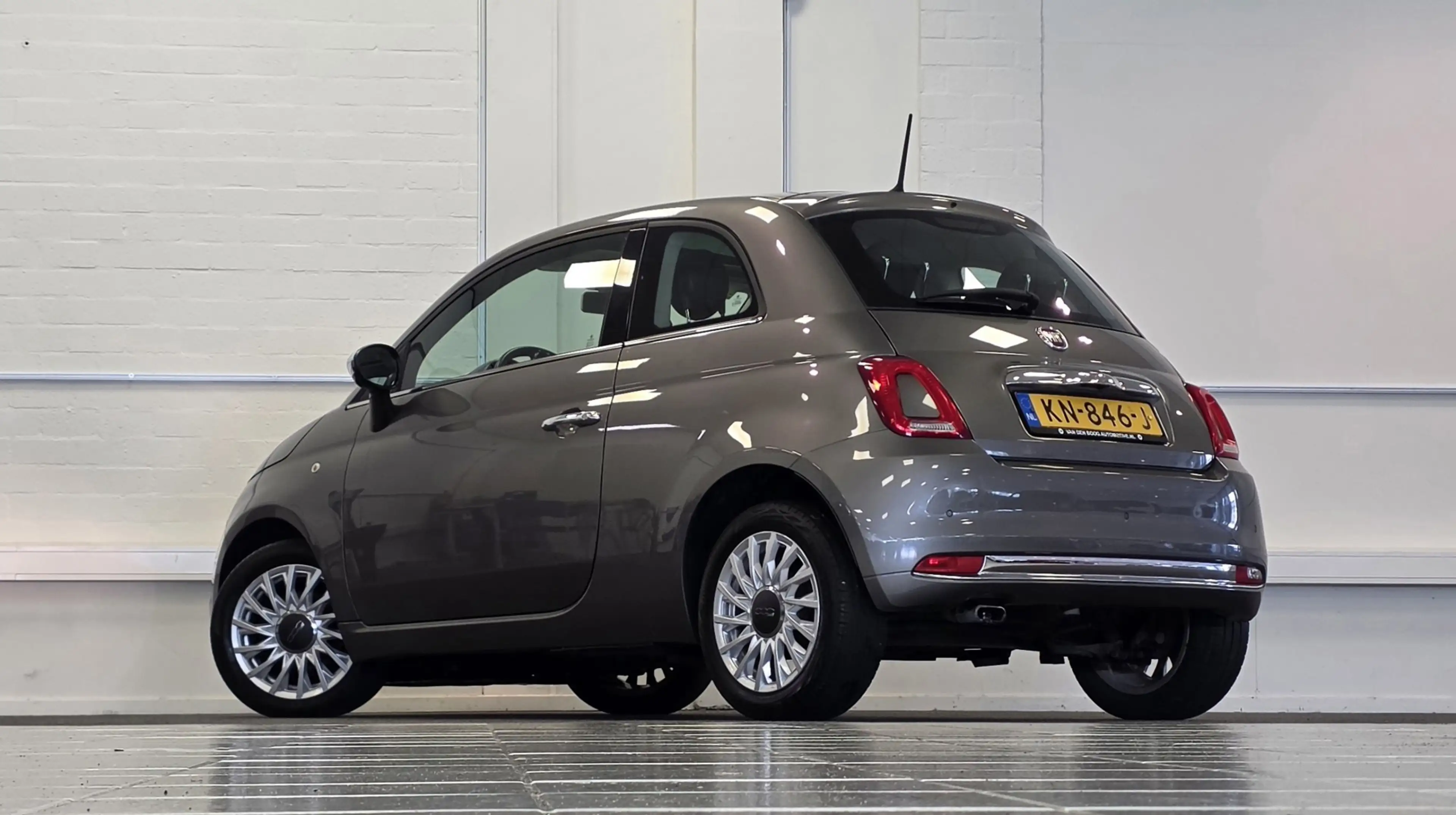 Fiat 500 0.9 TwinAir Turbo Lounge Carplay Pano PDC Garantie — photo 6