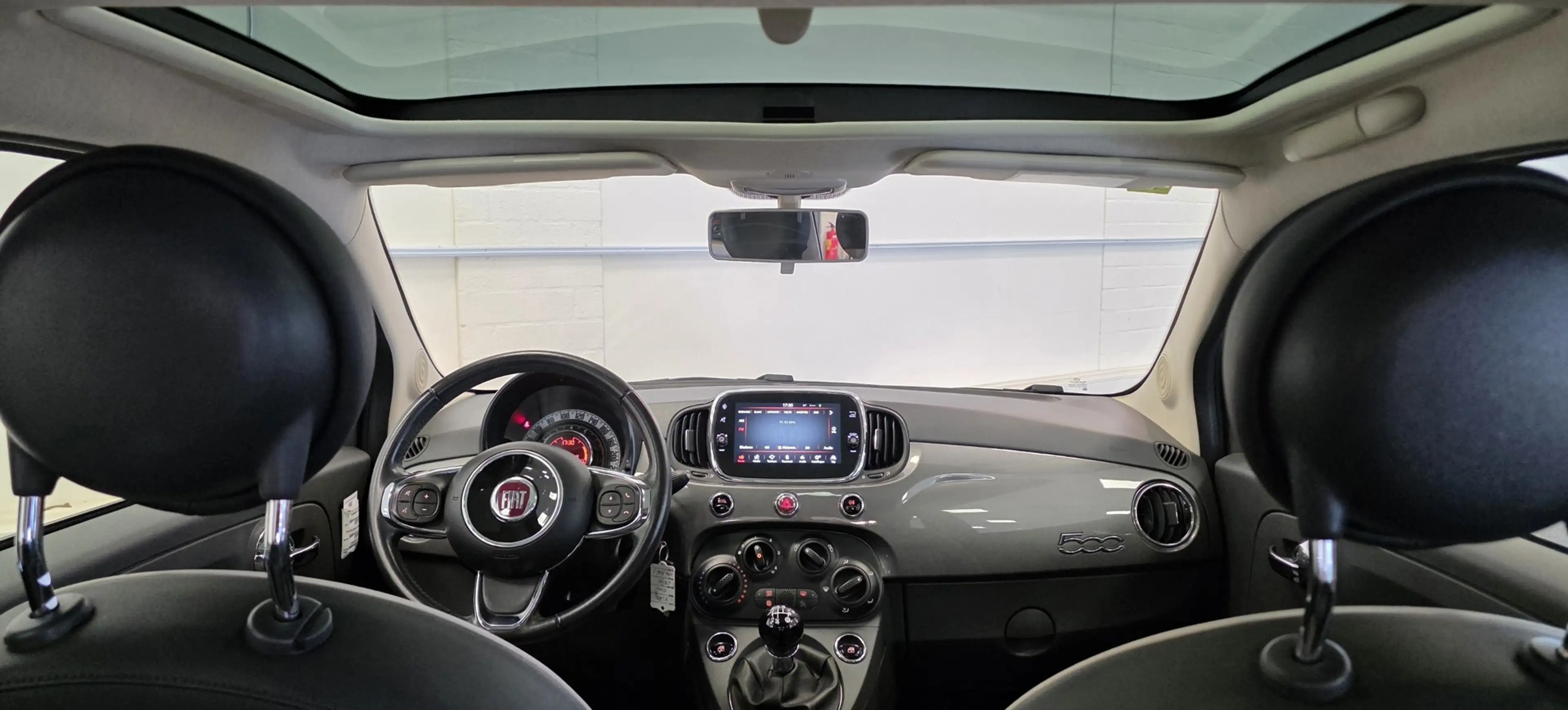 Fiat 500 0.9 TwinAir Turbo Lounge Carplay Pano PDC Garantie — photo 9