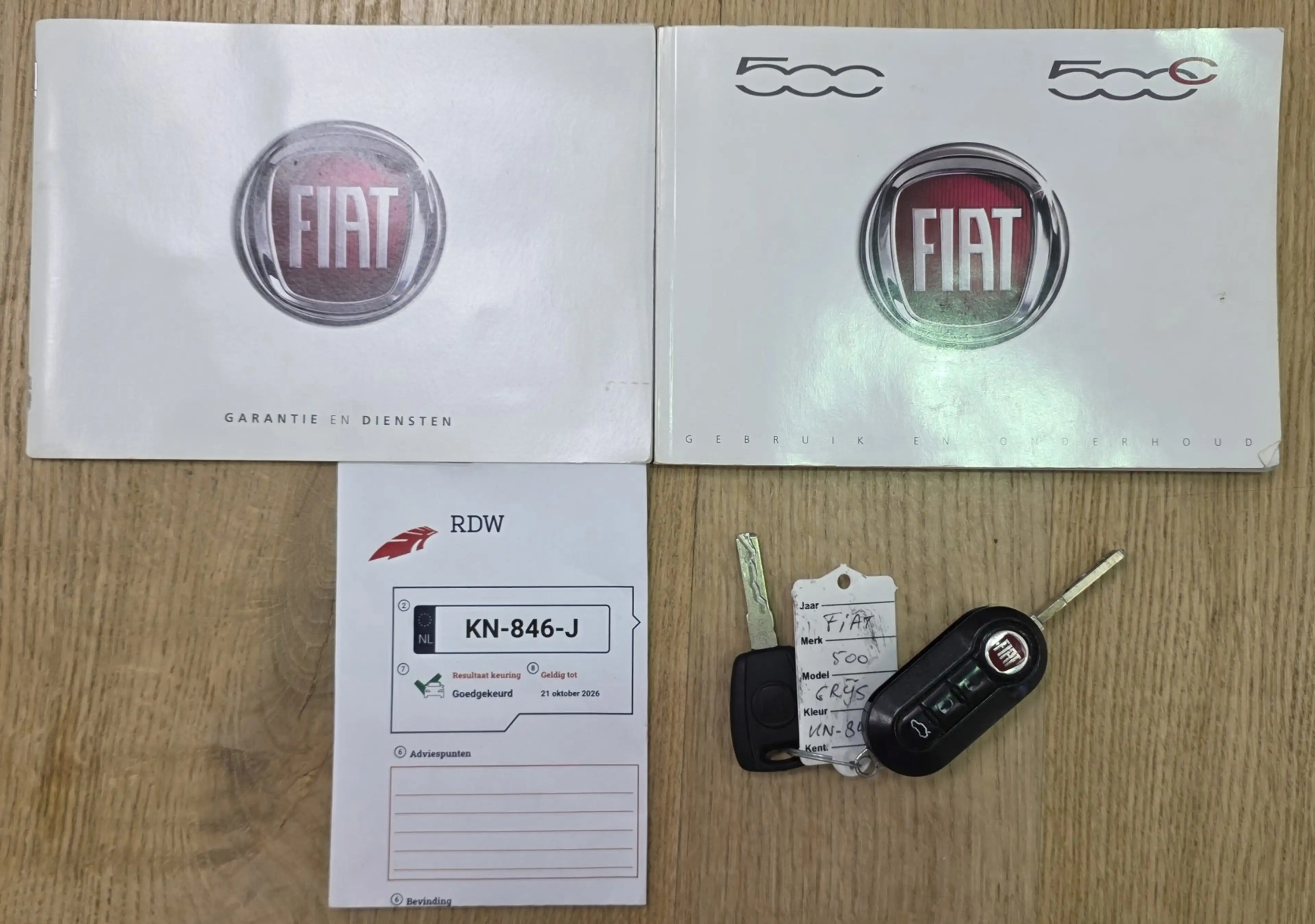 Fiat 500 0.9 TwinAir Turbo Lounge Carplay Pano PDC Garantie — photo 22