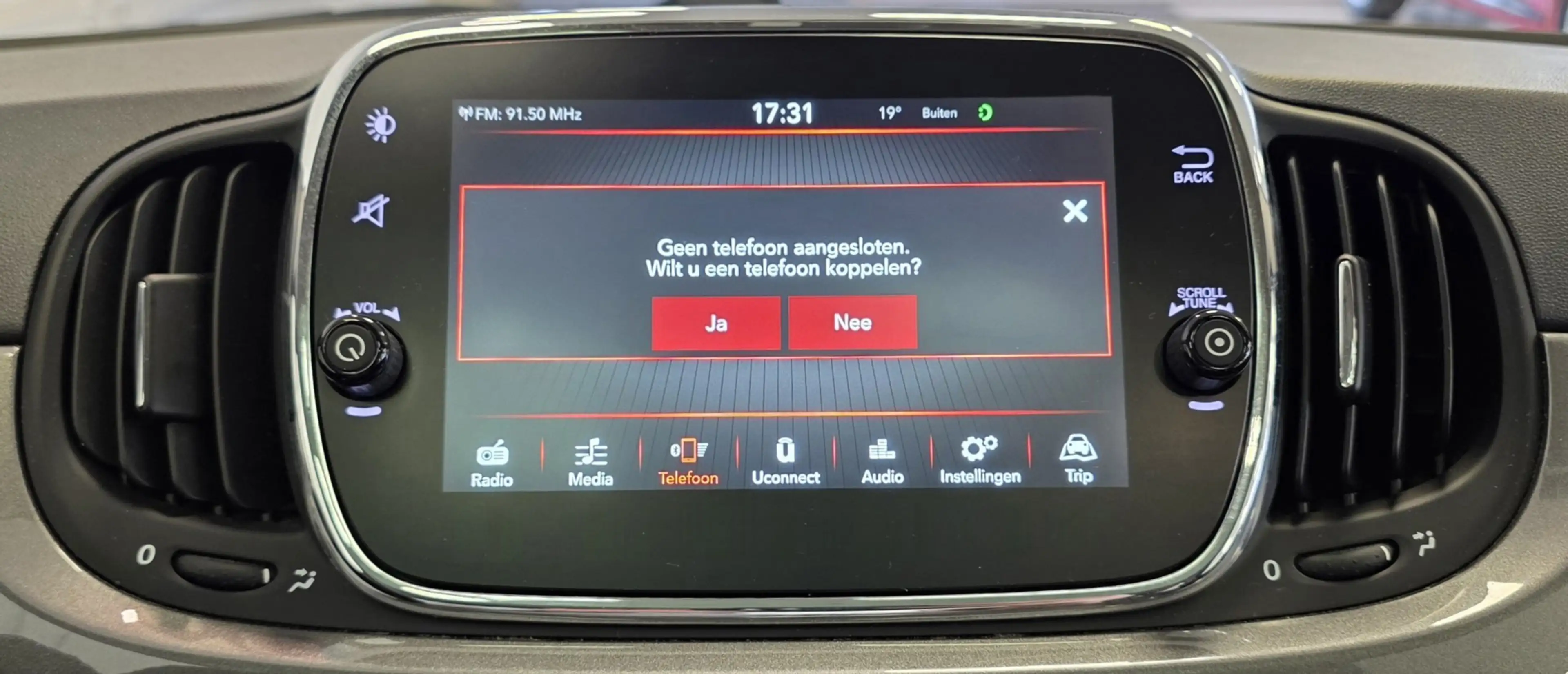 Fiat 500 0.9 TwinAir Turbo Lounge Carplay Pano PDC Garantie — photo 18