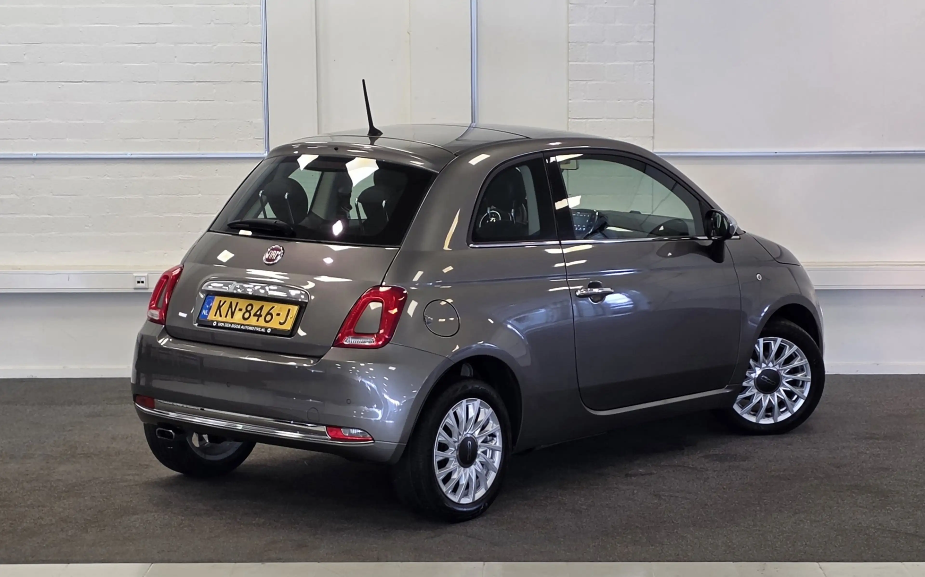 Fiat 500 0.9 TwinAir Turbo Lounge Carplay Pano PDC Garantie — photo 26
