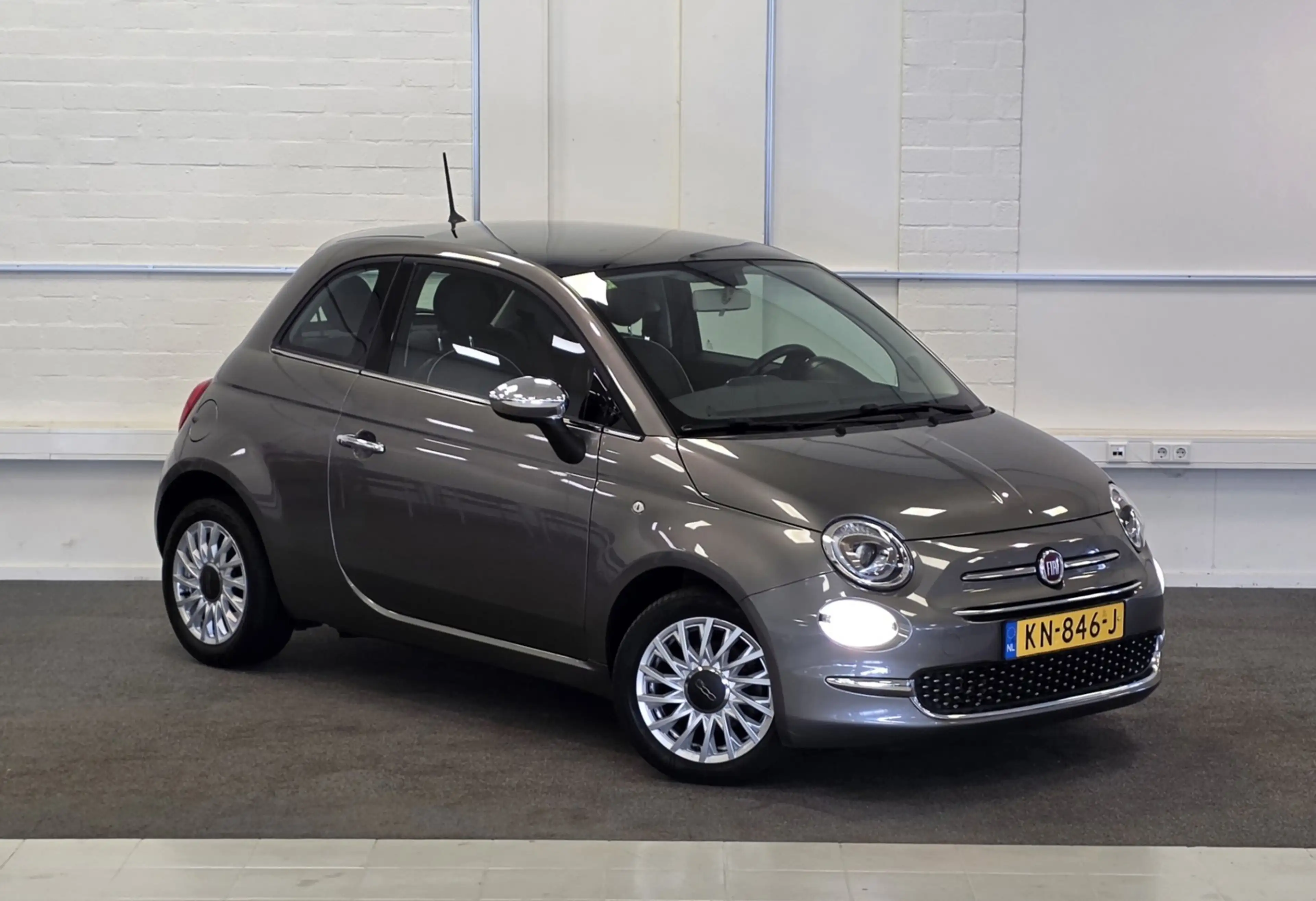 Fiat 500 0.9 TwinAir Turbo Lounge Carplay Pano PDC Garantie — photo 24