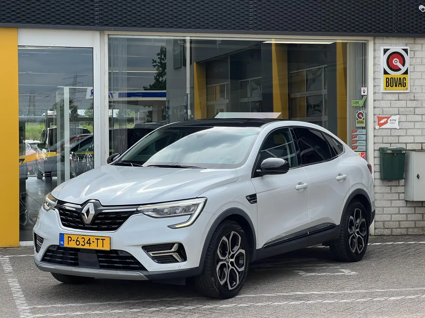 Renault Arkana 1.6 E-Tech Hybrid 145 Intens | Trekhaak | Adaptiev Wit - 2