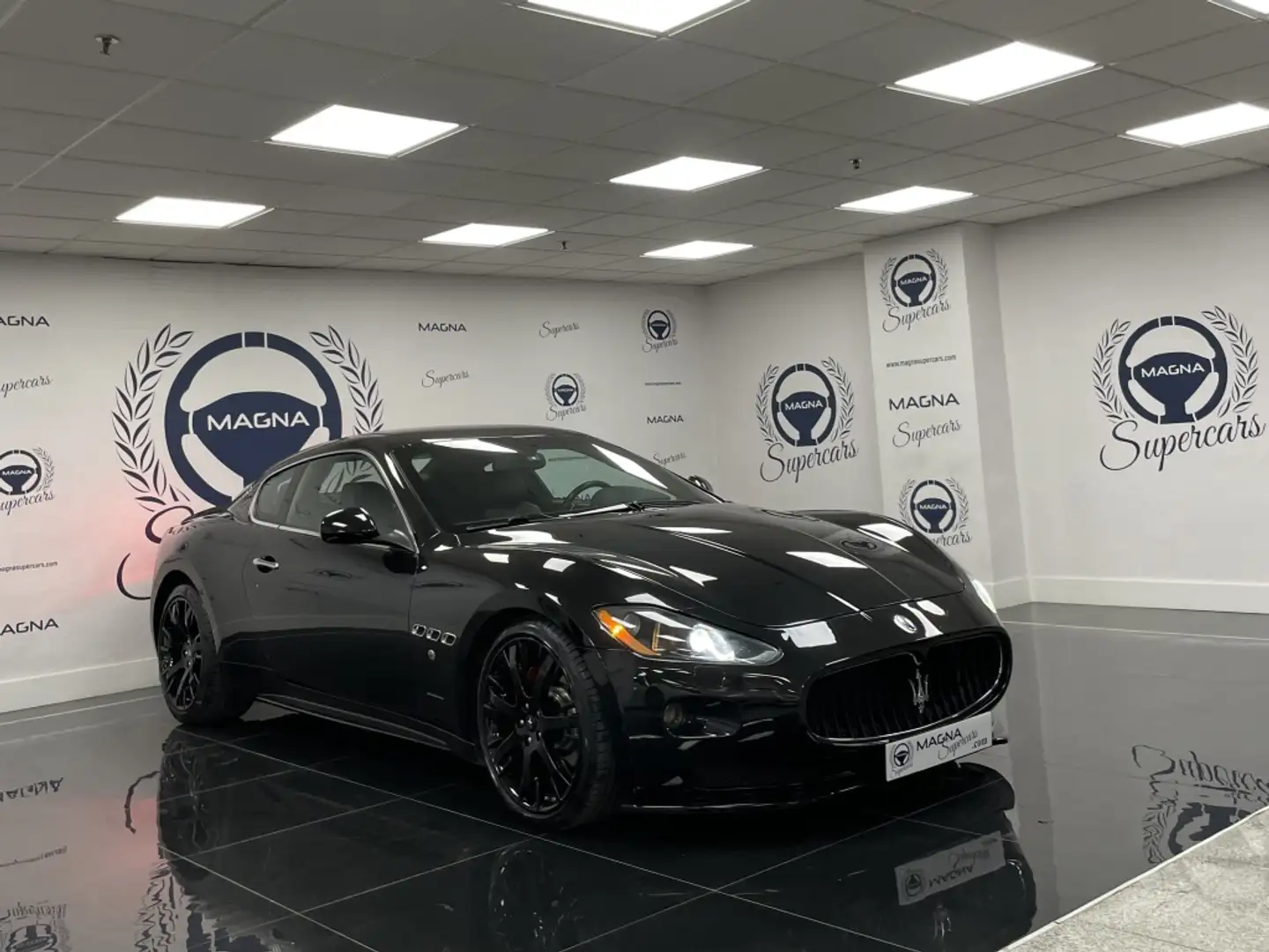 Maserati GranTurismo S Aut. Noir - 1