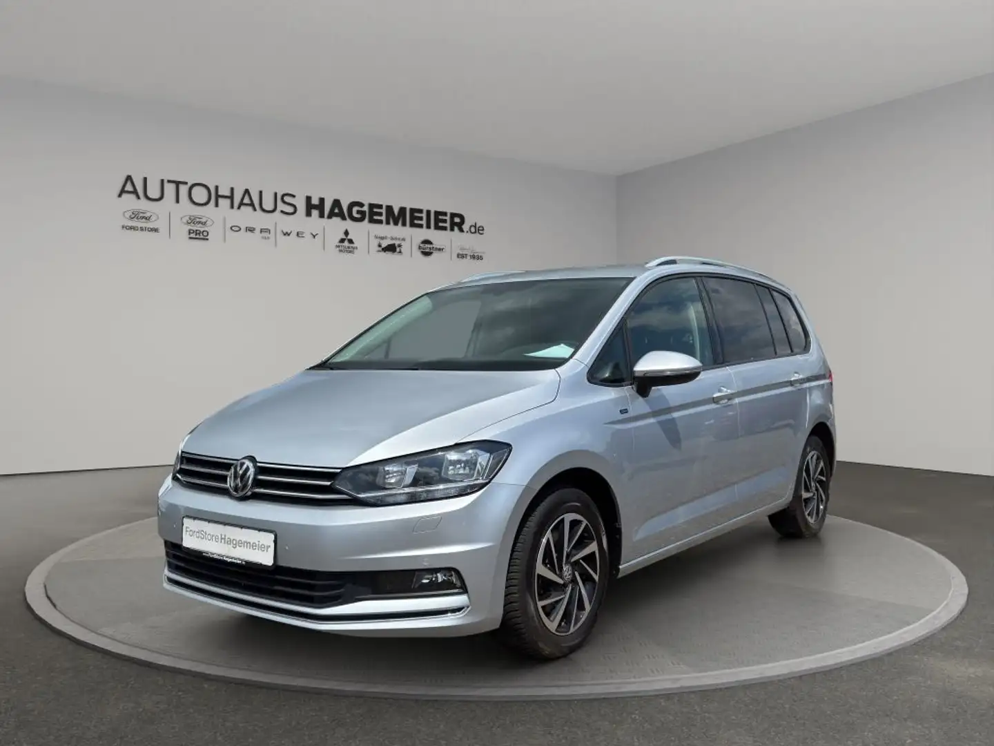 Volkswagen Touran 1.6 TDI SCR Join Silber - 1