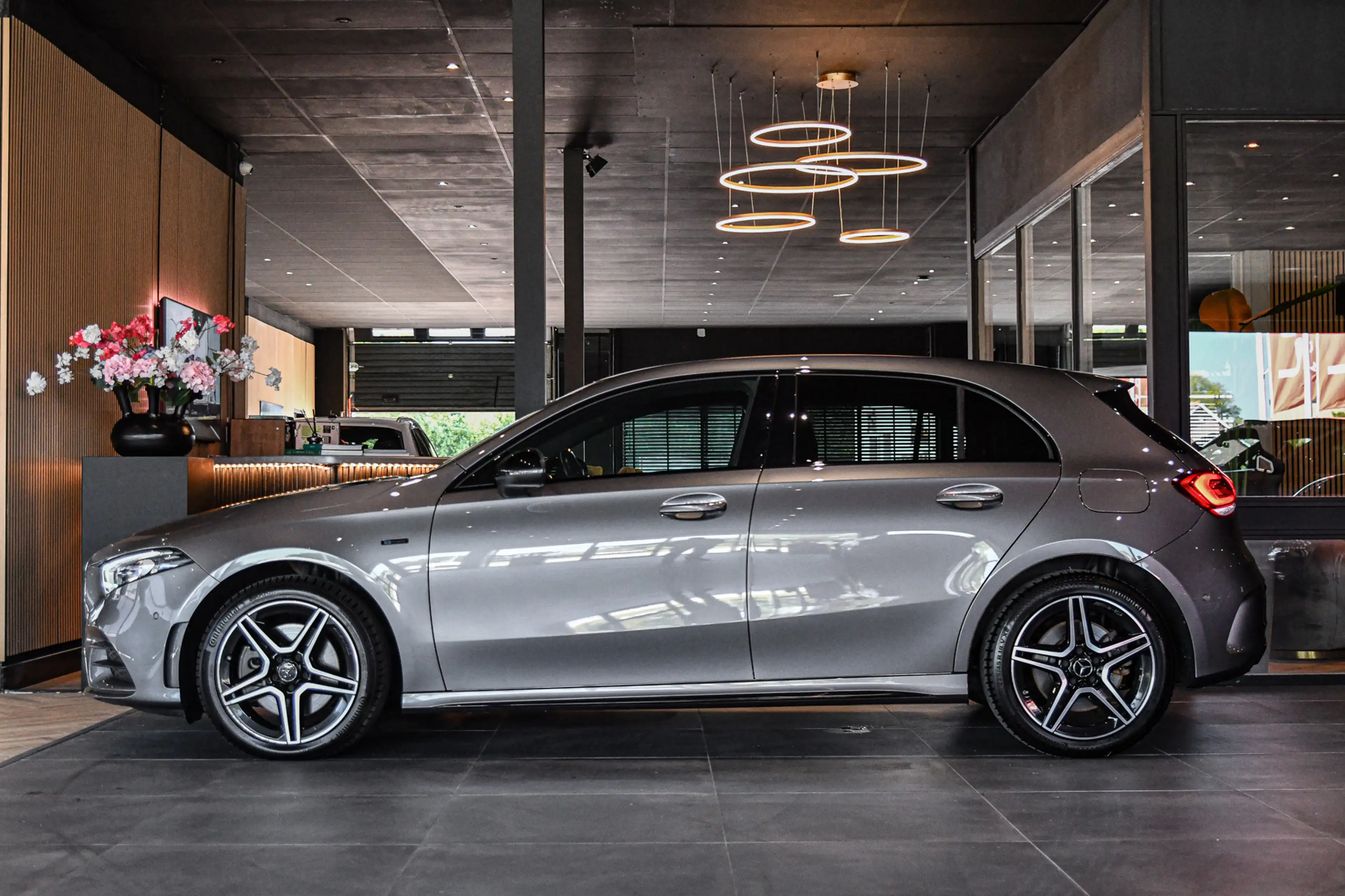 Mercedes-Benz A 250 e AMG Edition, Night, Burmester, ACC, Trekhaak, Do — photo 6
