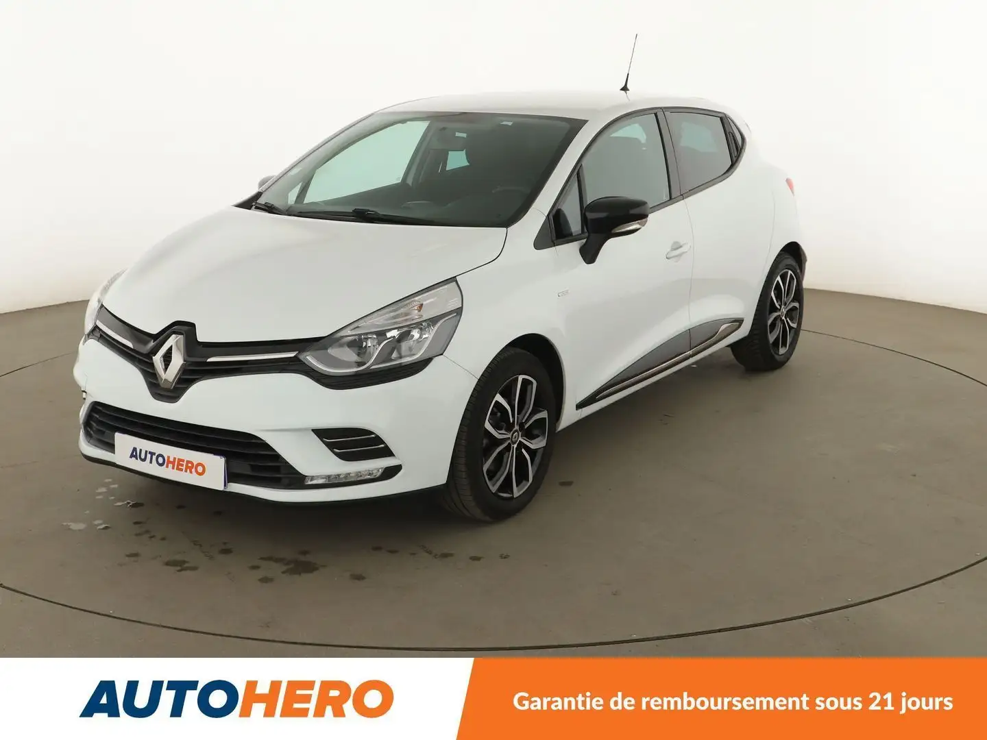 Renault Clio 0.9 TCe Limited Blanc - 1