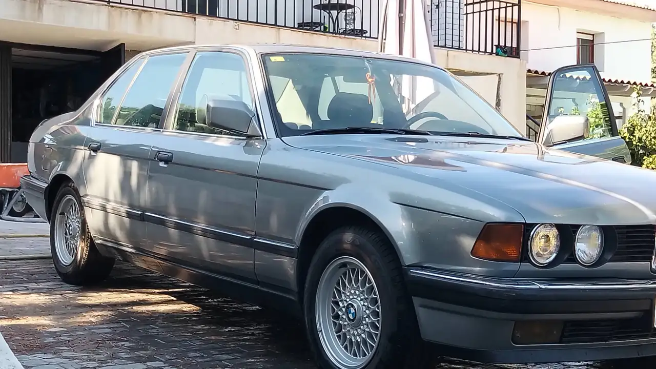 BMW 730i Aut., foto 3