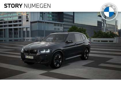BMW iX3 High Executive 80 kWh / Sportstoelen / Trekhaak /