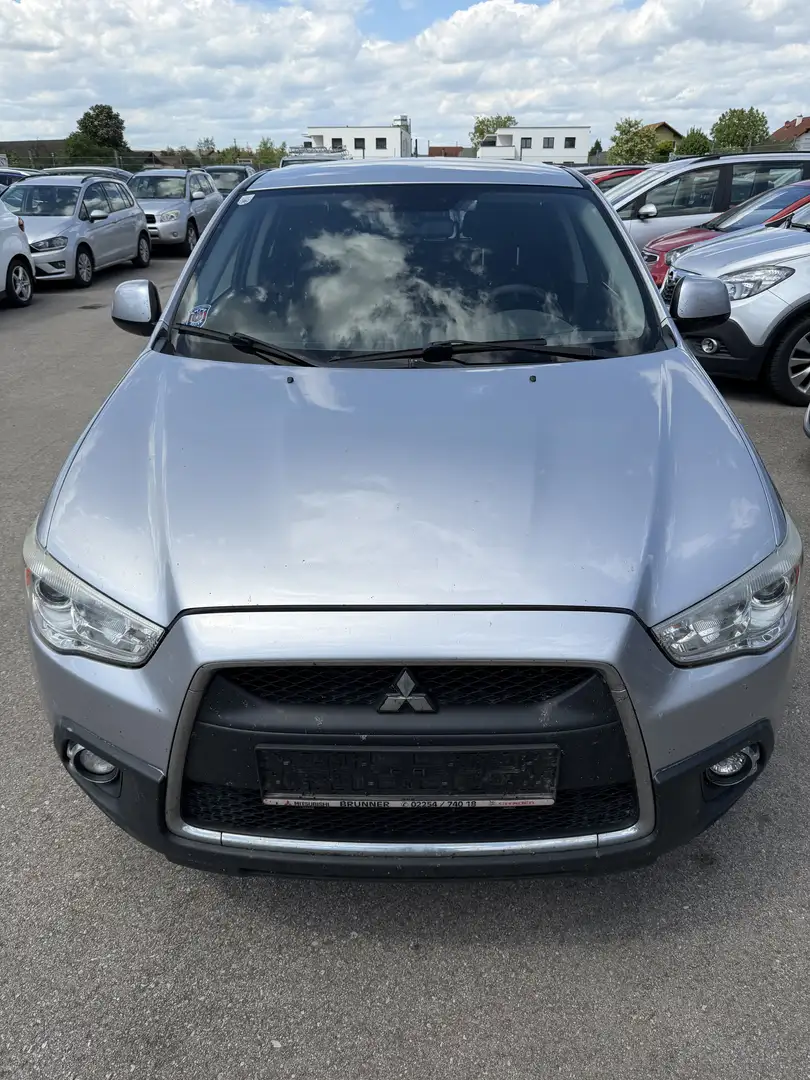 Mitsubishi ASX ASX 1,8DI-D LP 4WD INVITE Silber - 2
