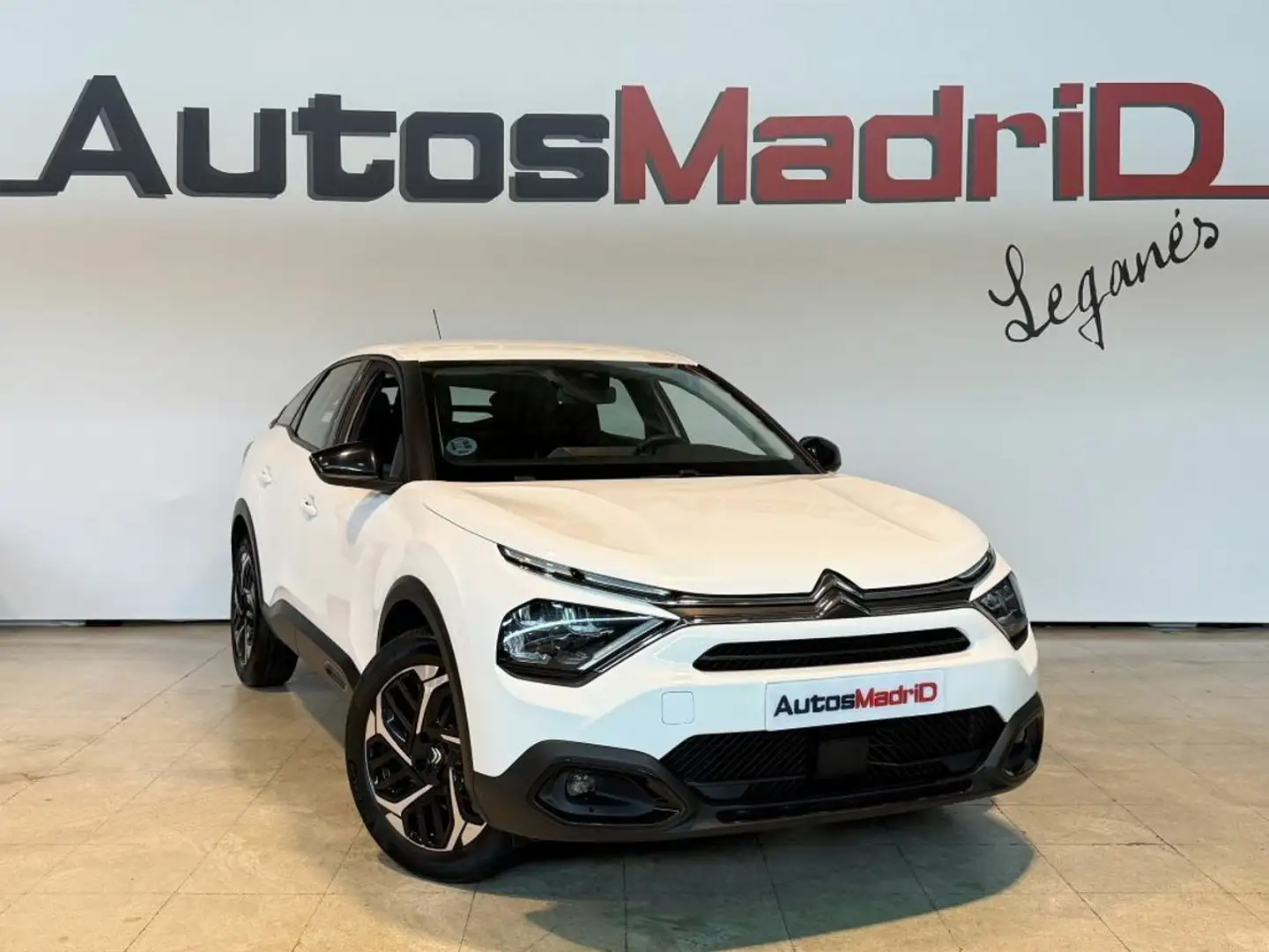 Citroen C4 PureTech 130 S&S 6v Shine Blanc - 1