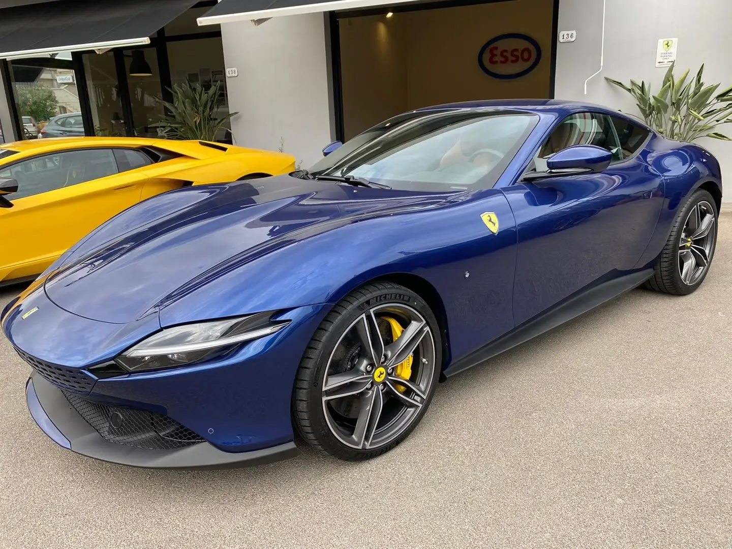 Ferrari Roma Blue - 1