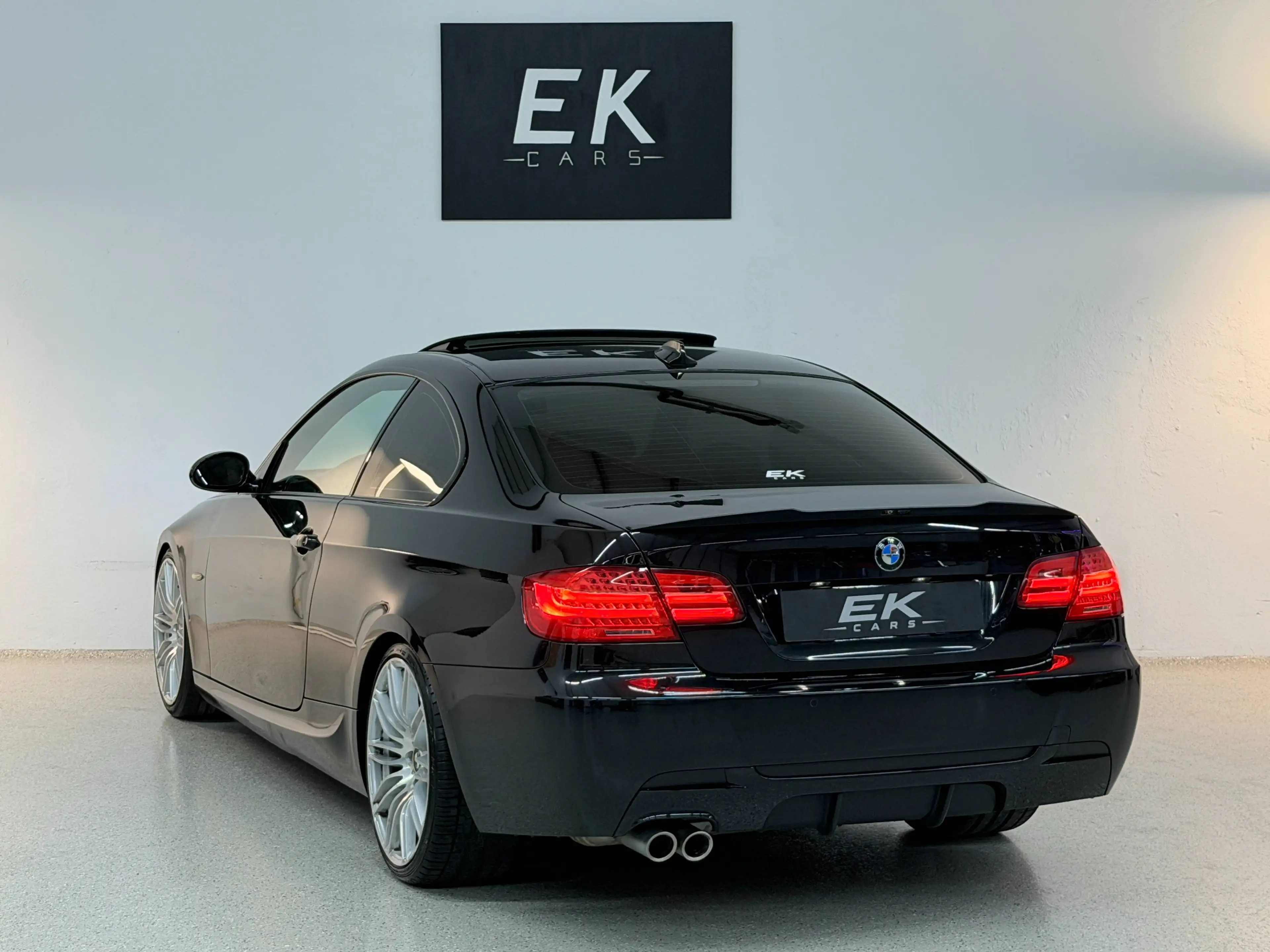 BMW 325 D AUT. M-SPORTPAKET *SCHIEBEDACH* *NAVI* *19ZOLL* *SITZH* *PDC* *GEWINDEFAHRWERK* — photo 7