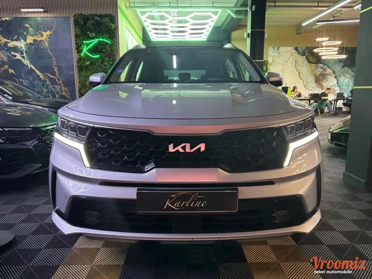 Kia Sorento 1.6 T-GDI 265 cv 180 HYBRID PHEV 13.8KWH DESIGN 4X4 BVA Schwarz - 2