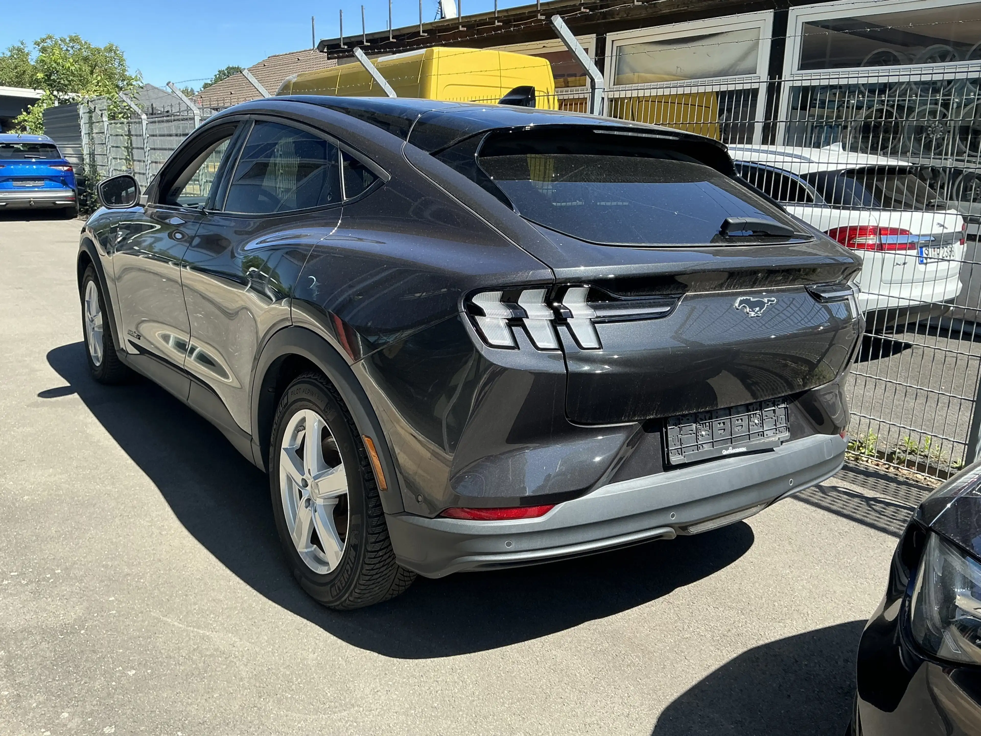 Ford Mustang Mach-E Leder Memory 360Cam Pano ACC SHZ — photo 2