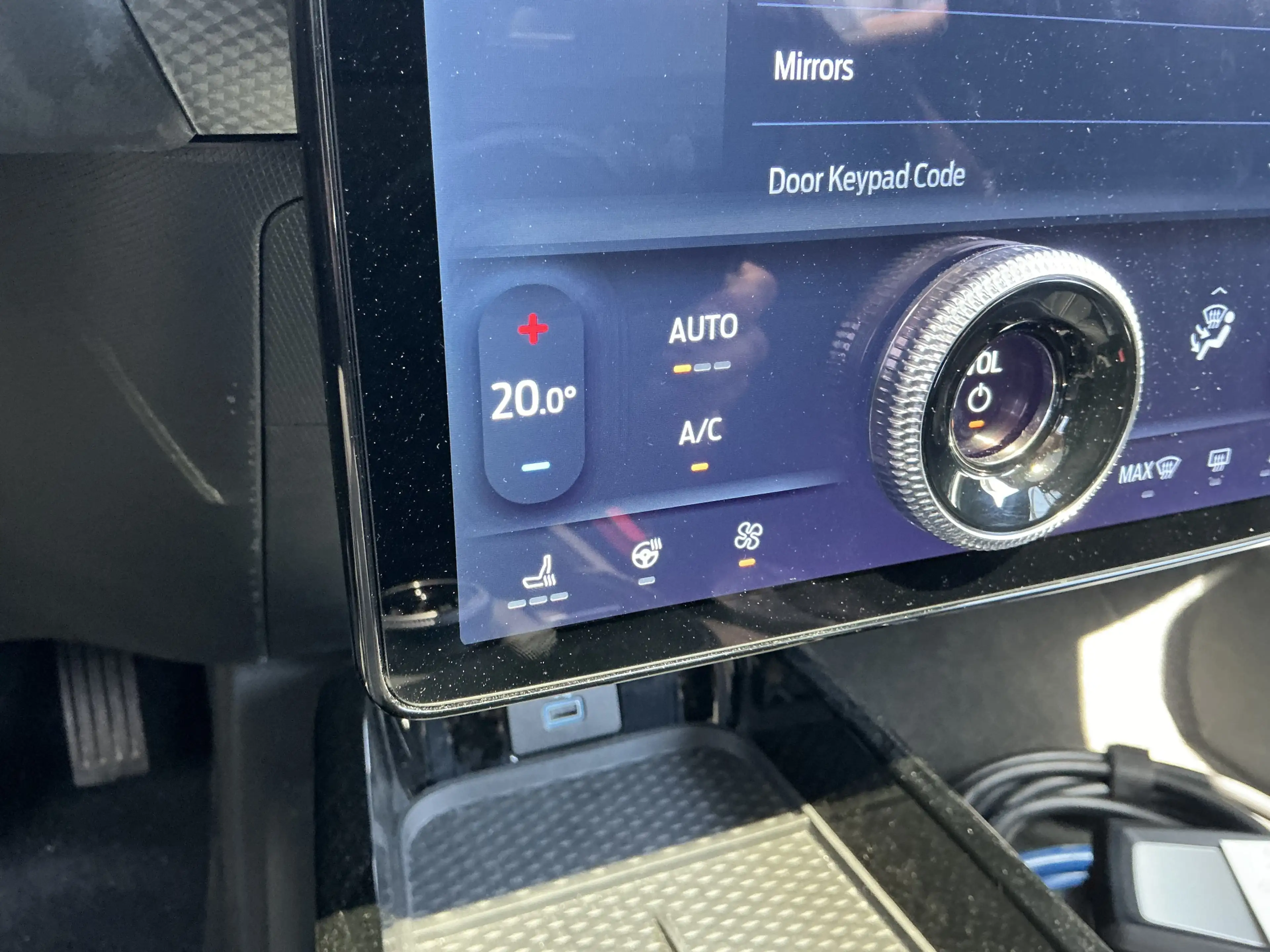 Ford Mustang Mach-E Leder Memory 360Cam Pano ACC SHZ — photo 11