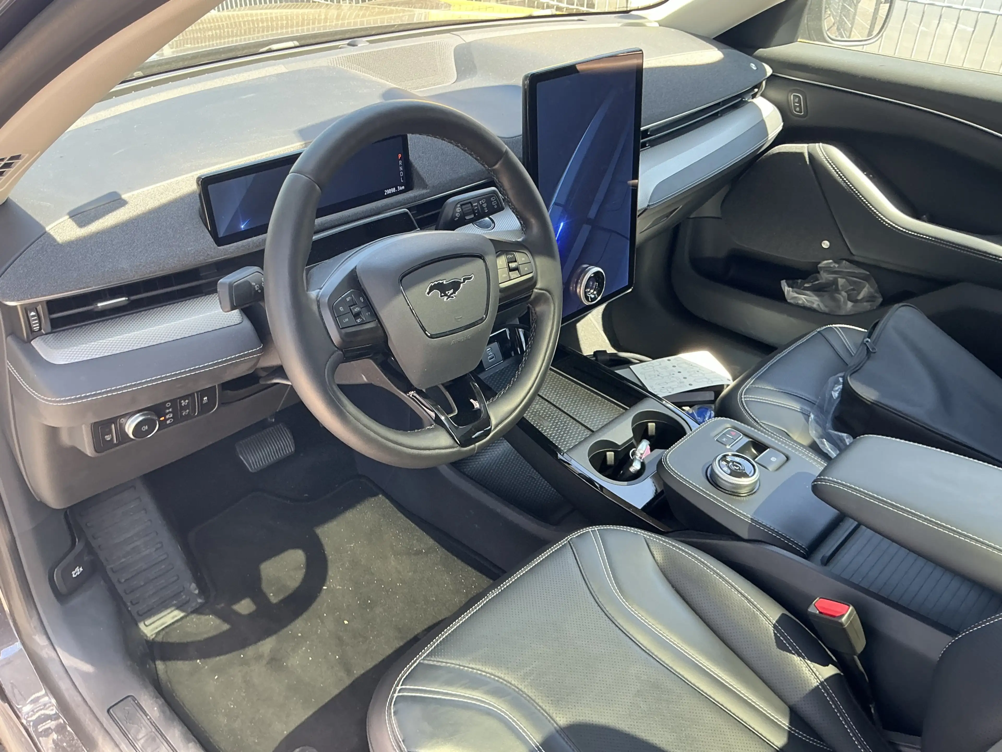 Ford Mustang Mach-E Leder Memory 360Cam Pano ACC SHZ — photo 3