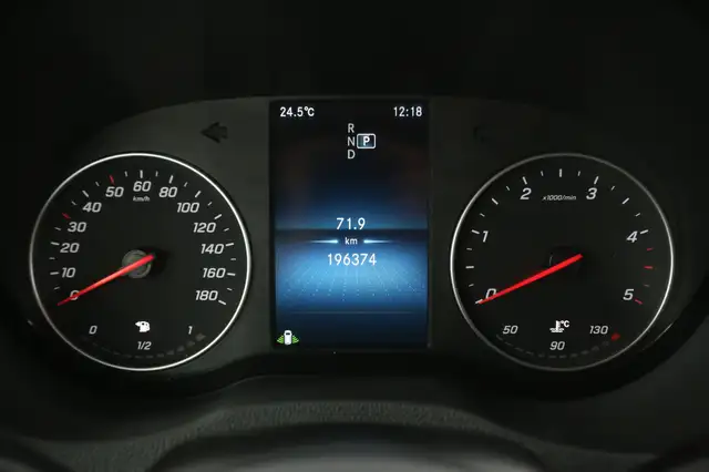 Mercedes-Benz Sprinter view 14
