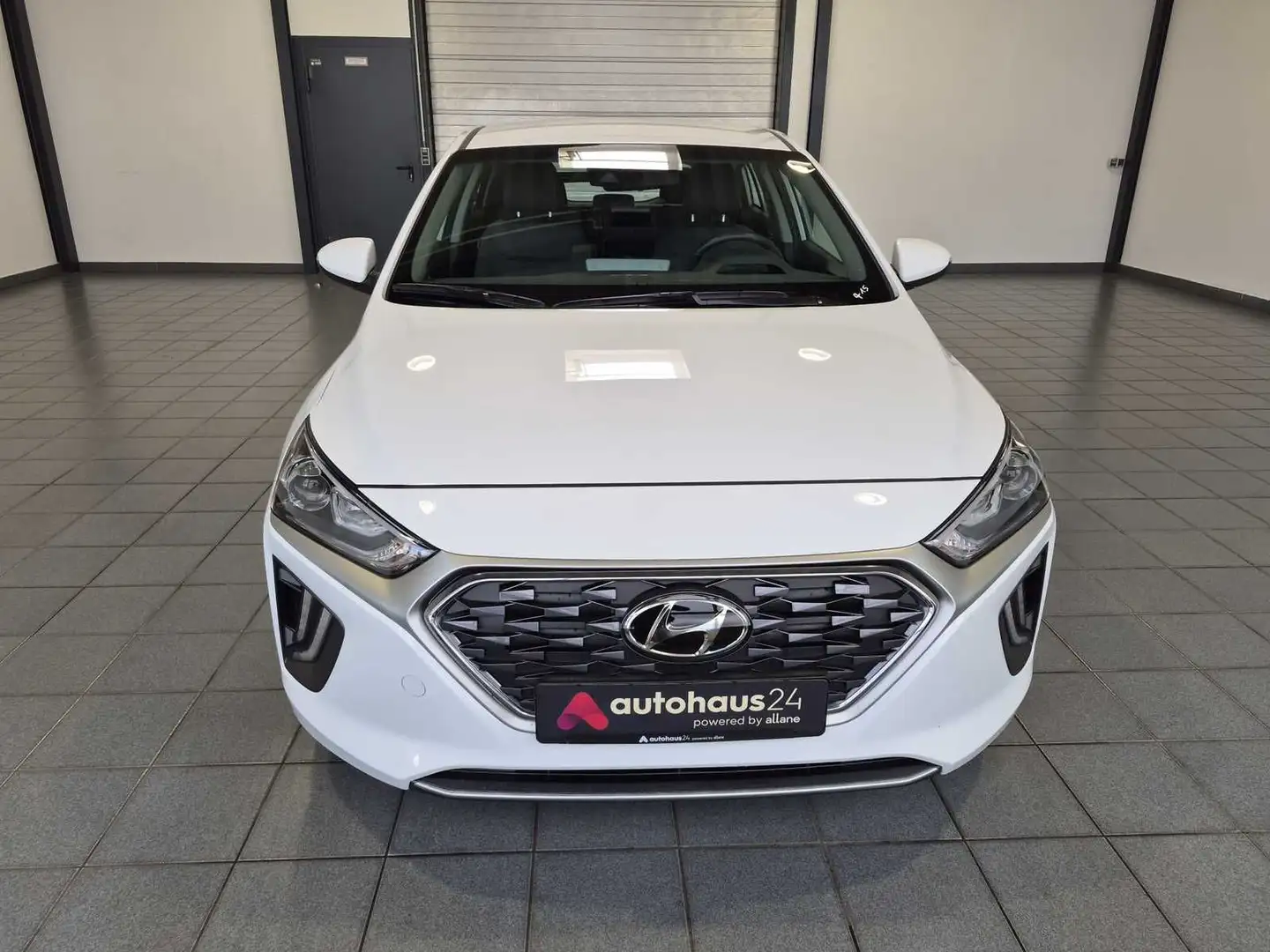 Hyundai IONIQ 1.6 GDI  LED|Bluetooth|PDC Blanco - 2