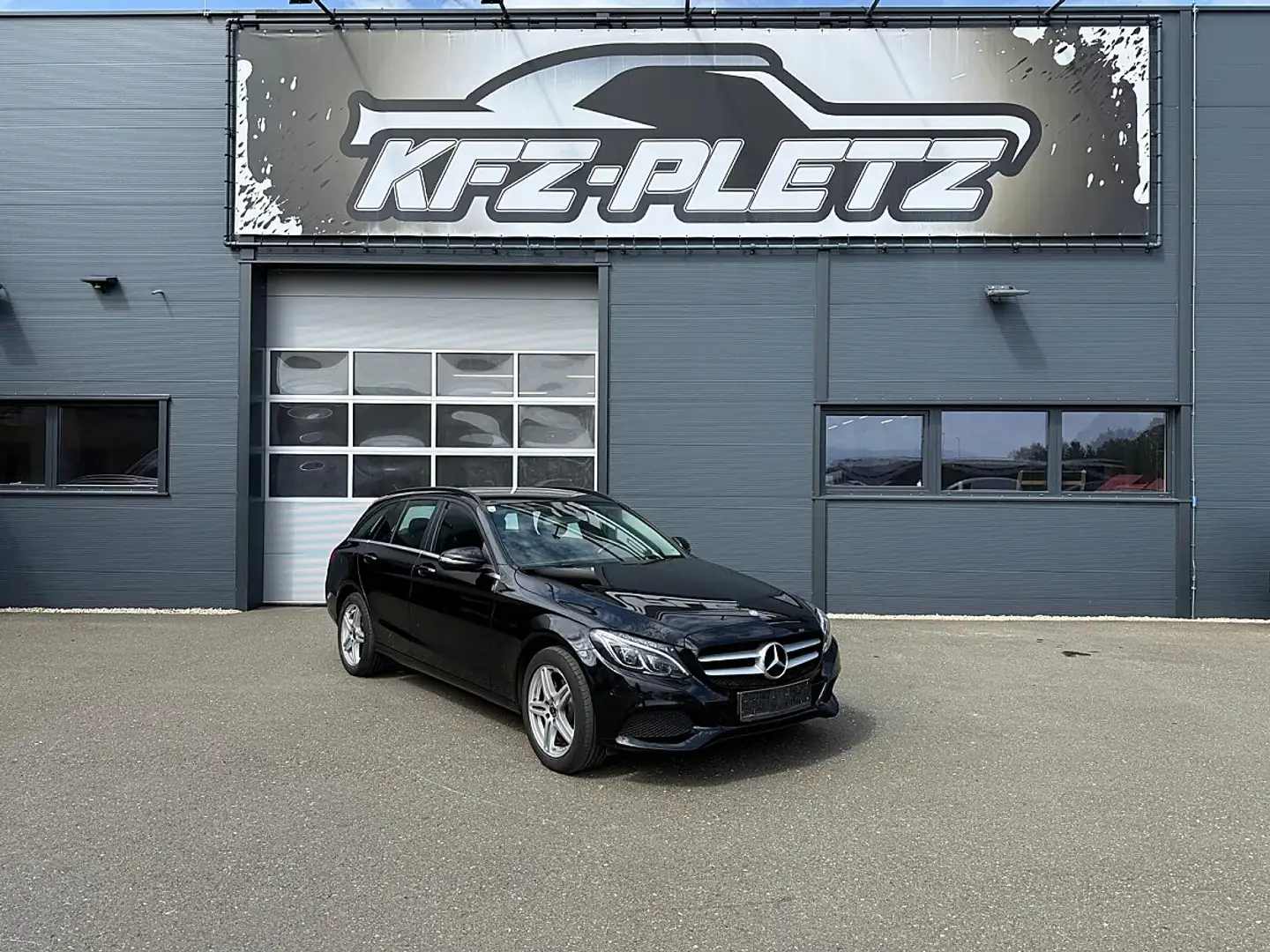 Mercedes-Benz C 180 d T Aut. NAVI LED PDC Schwarz - 1