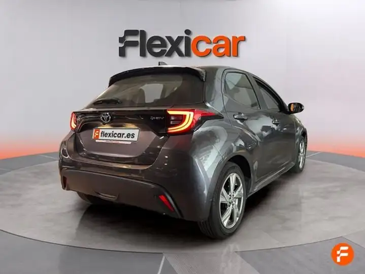 Toyota Yaris Cross 1.5 120H Active Plus 2024, foto 3