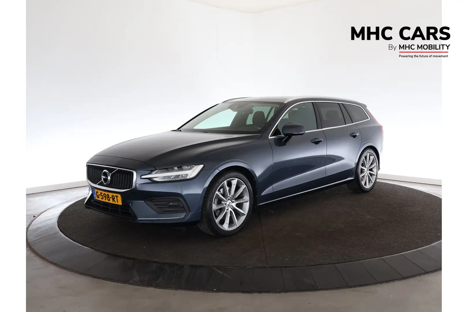 Volvo V60 T4 190pk Geartronic Momentum Pro Blauw - 1