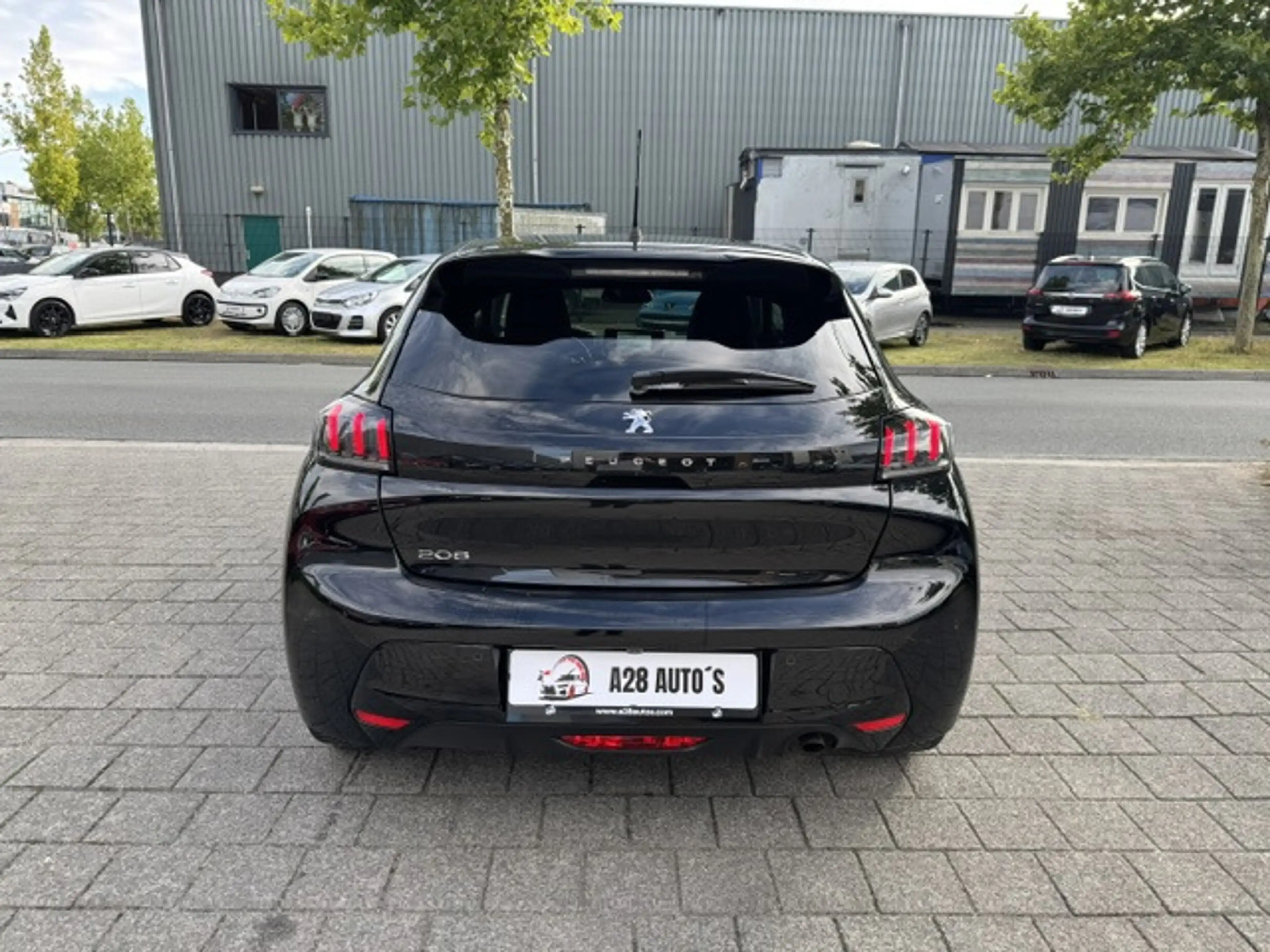 Peugeot 208 Luxe Allure Business |Automaat|Stoelverw| APK tot — photo 6