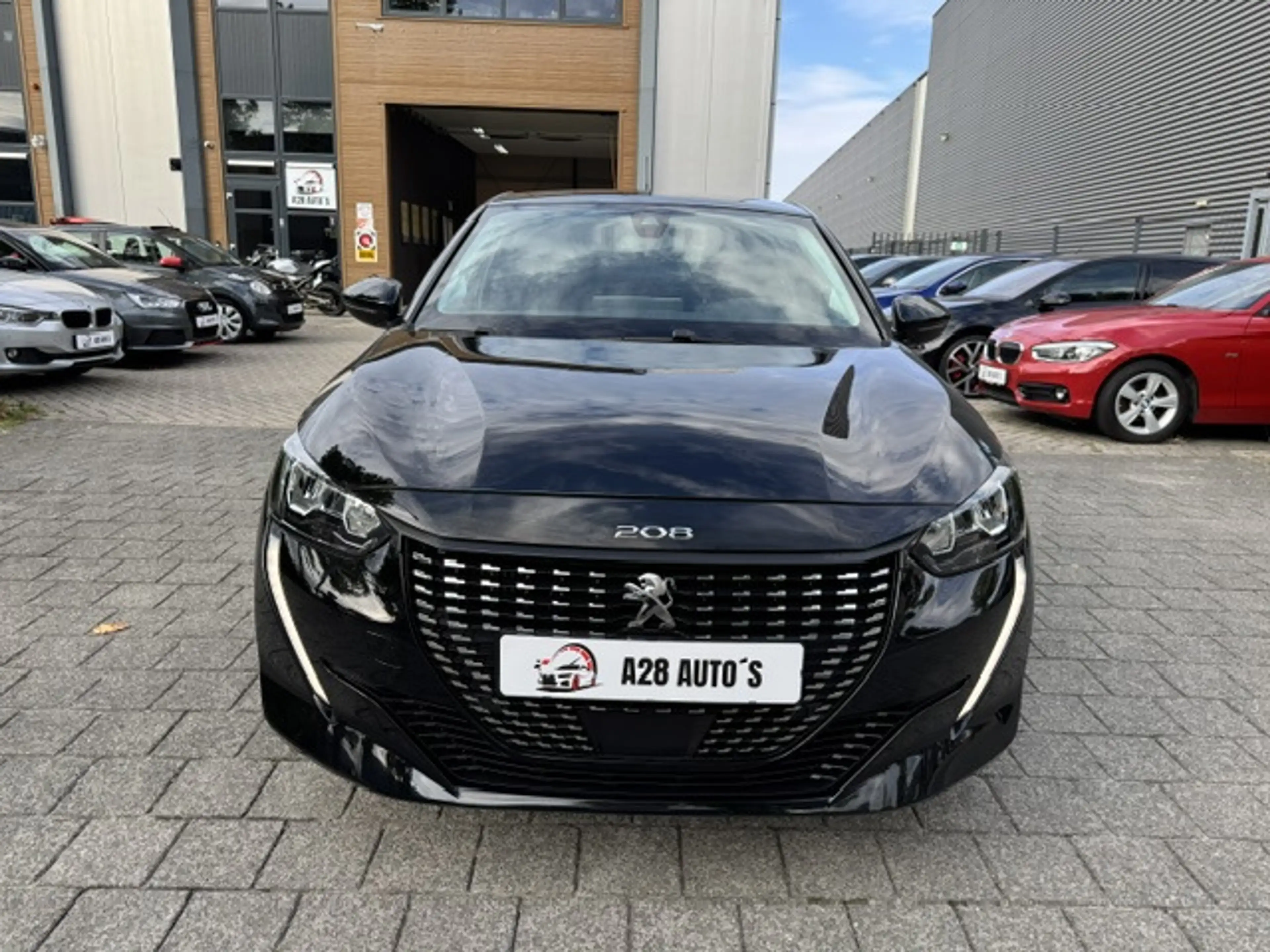 Peugeot 208 Luxe Allure Business |Automaat|Stoelverw| APK tot — photo 2
