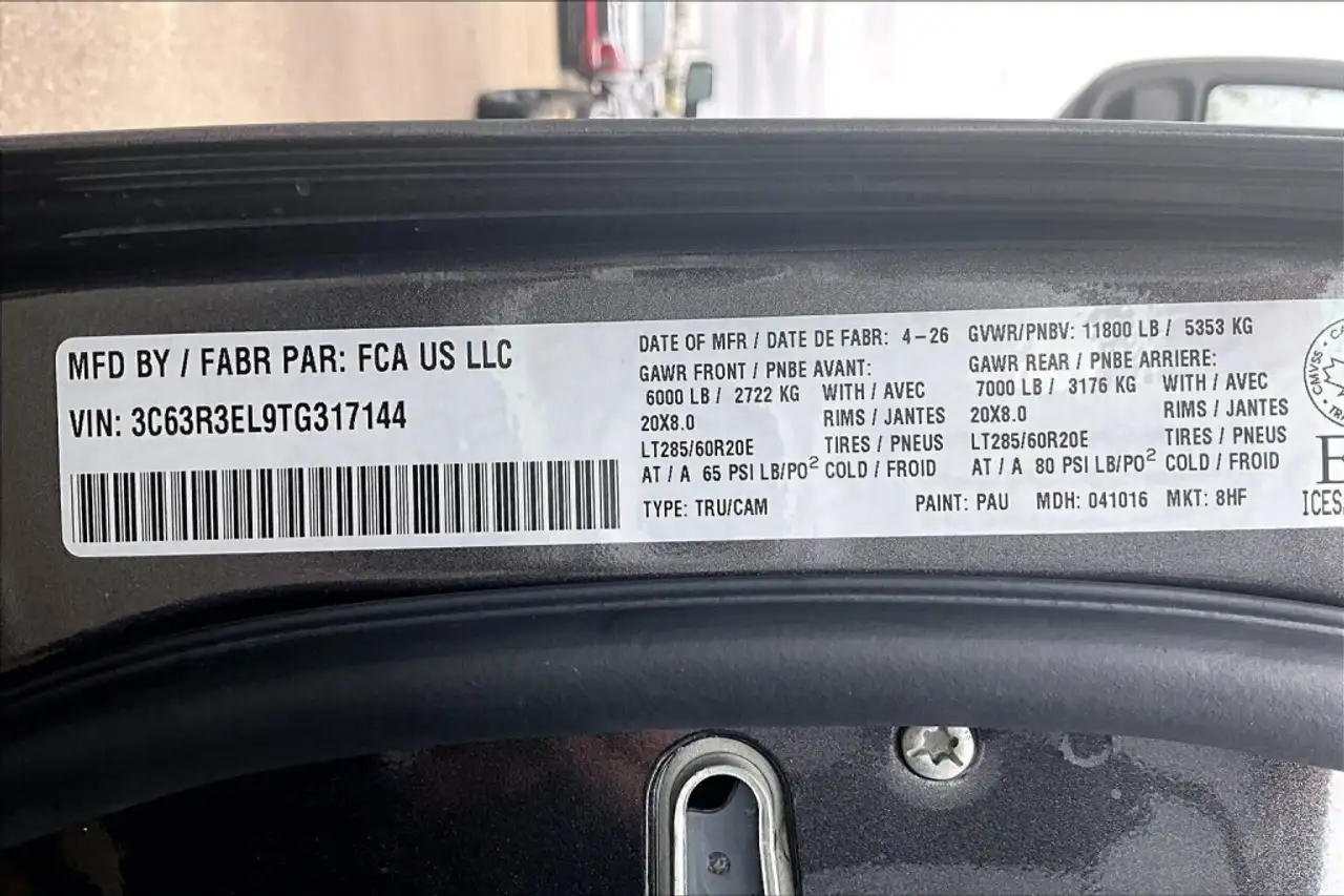 RAM 3500 снимка RAM 3500