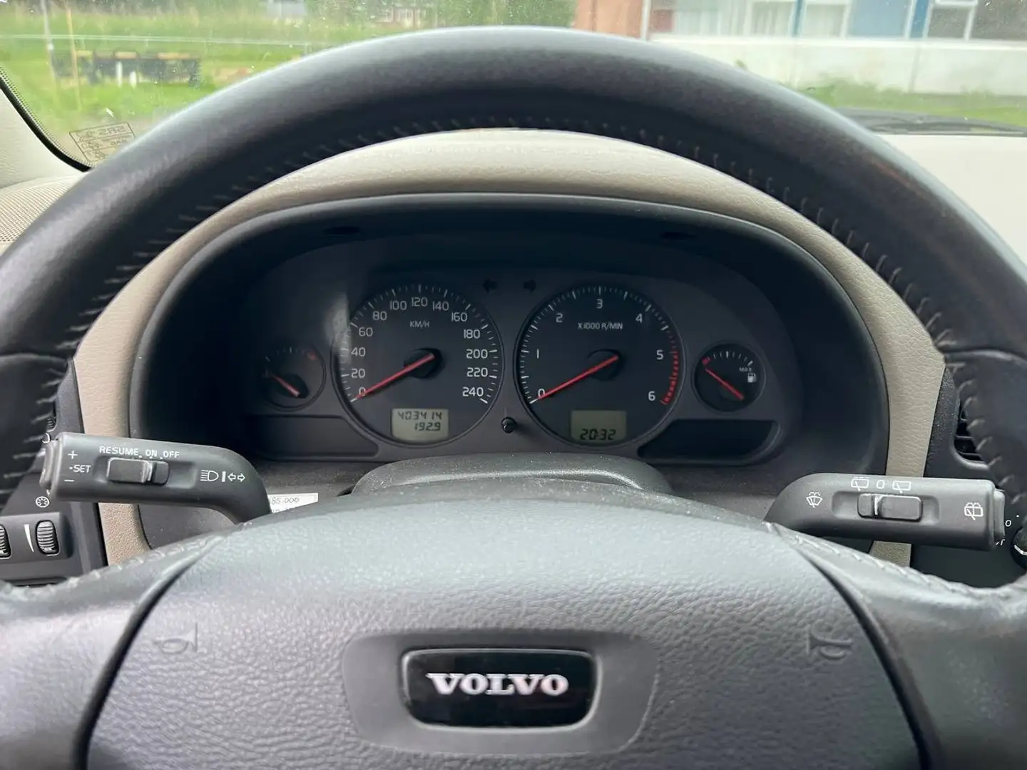 Volvo V40 1.9 D Classic Limited Edition - 1