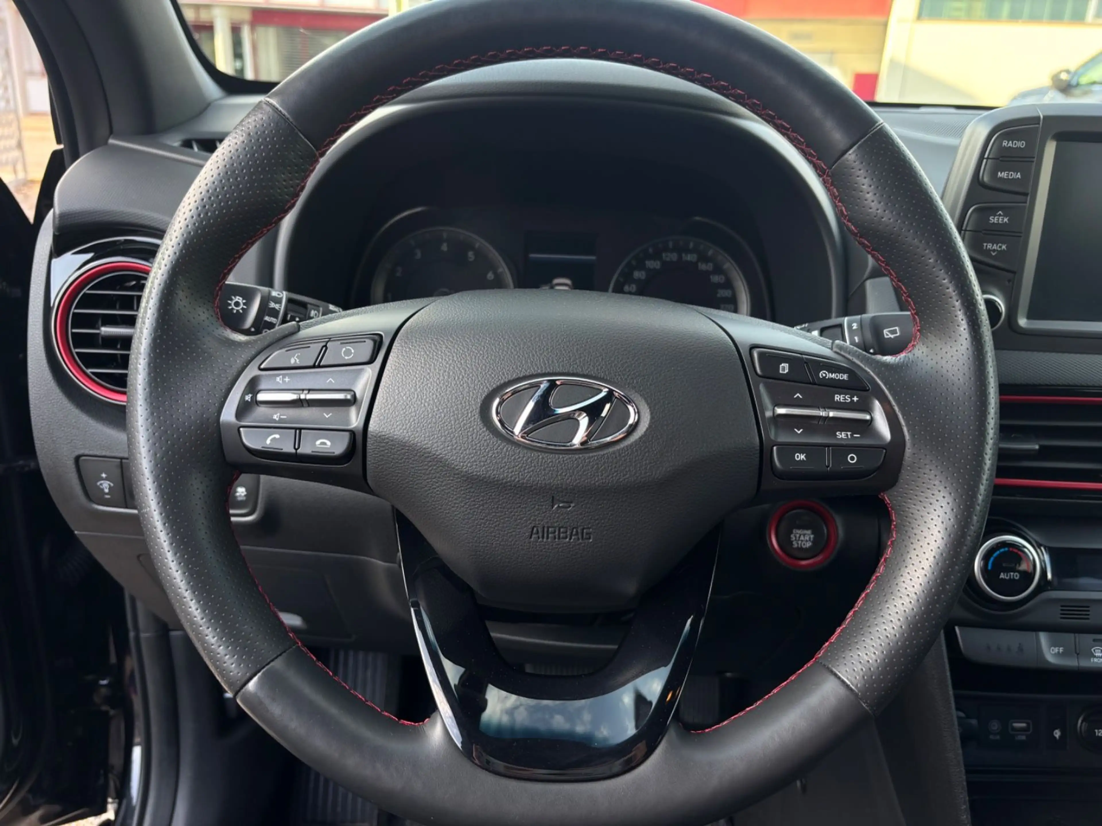 Hyundai KONA Unique Plus,Head-up,AHK,Vollaustattung,TOP — photo 17