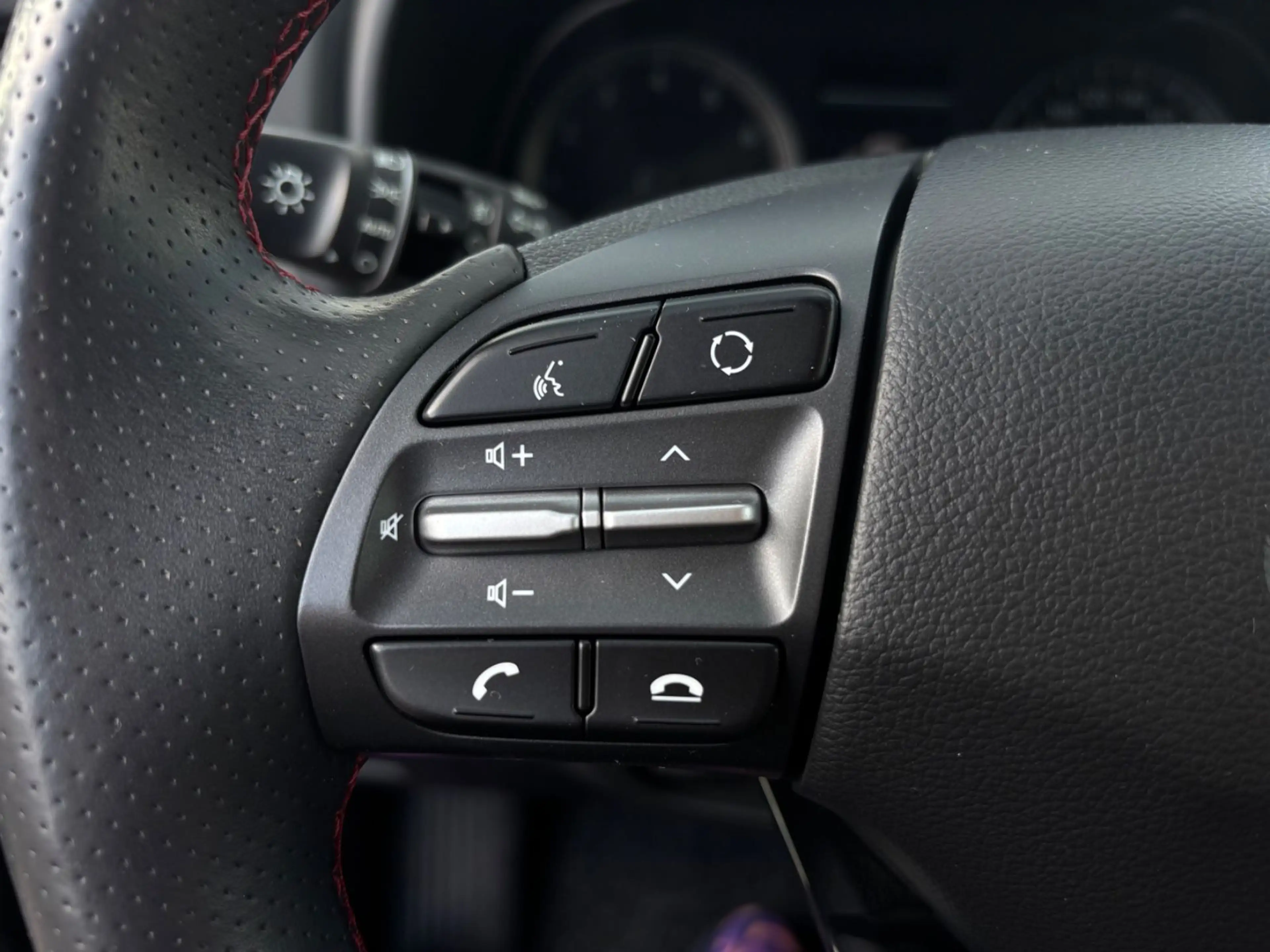 Hyundai KONA Unique Plus,Head-up,AHK,Vollaustattung,TOP — photo 18