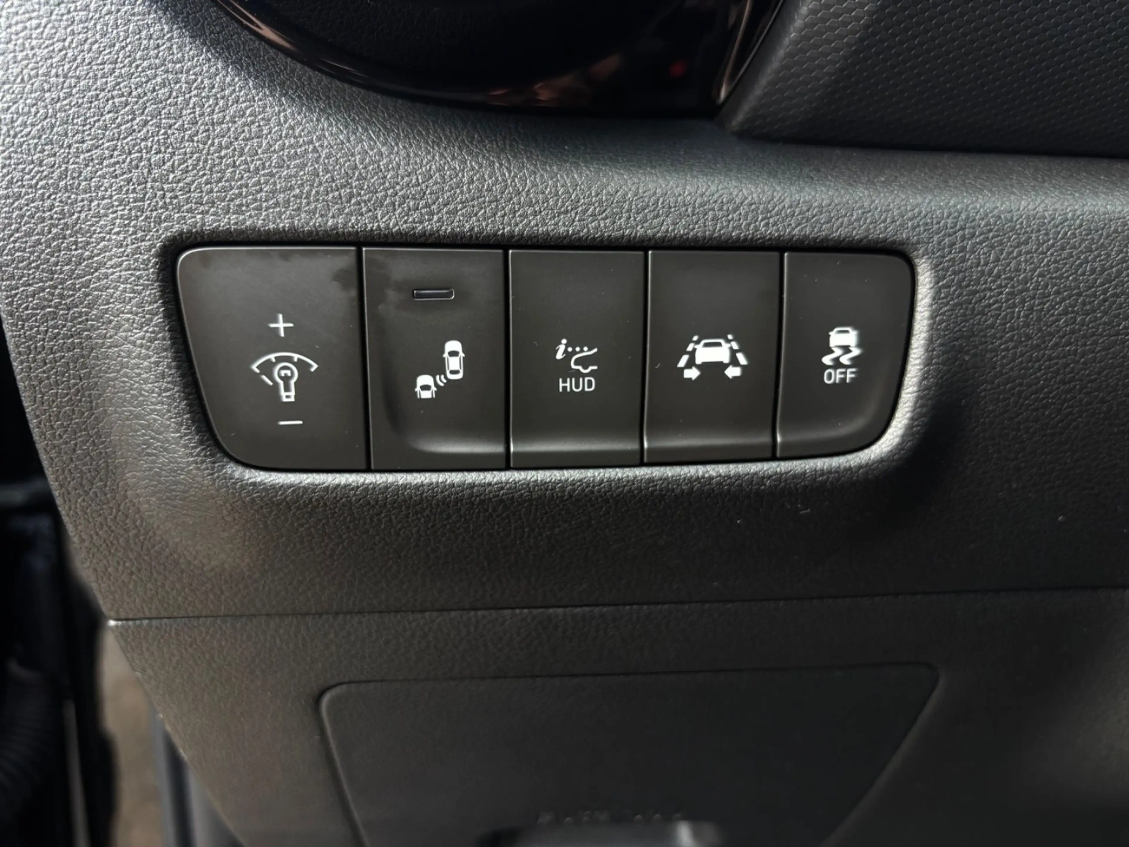Hyundai KONA Unique Plus,Head-up,AHK,Vollaustattung,TOP — photo 16